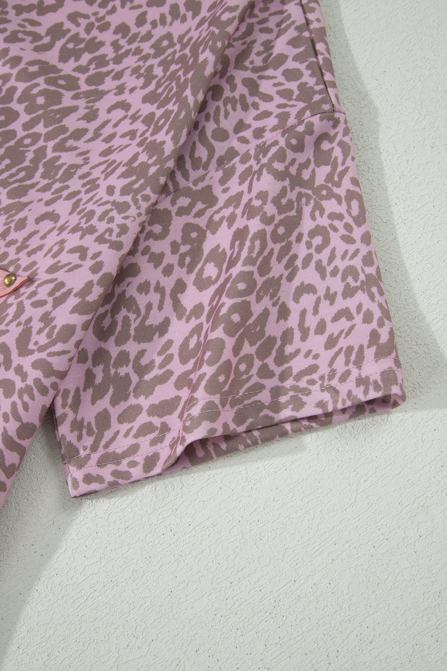 Leopard Print Studded Star Patch Loose Tee – Khaki & Pink