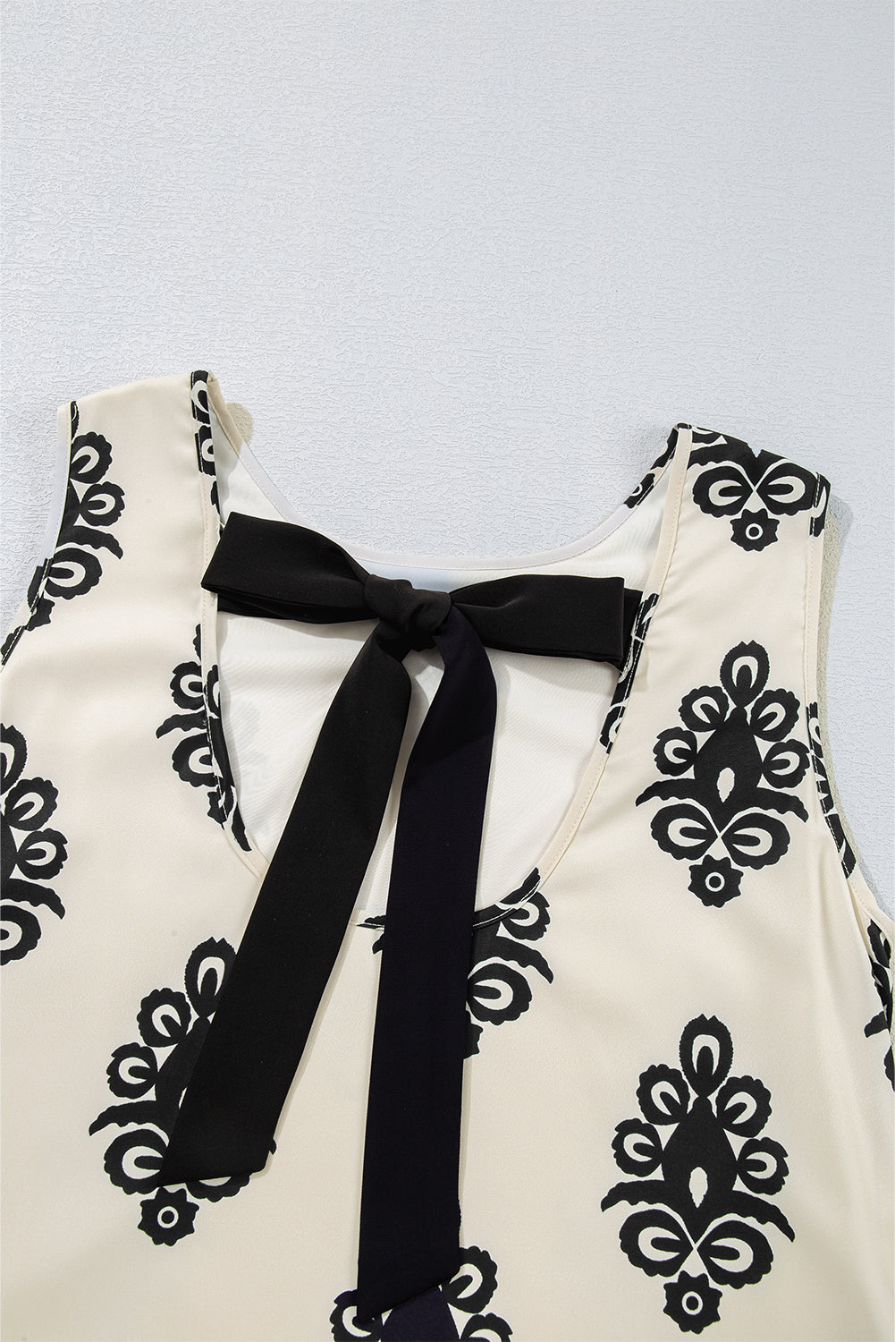Beige Geometric Printed Sleeveless Hollowed Bowknot Back Mini Dress eAura