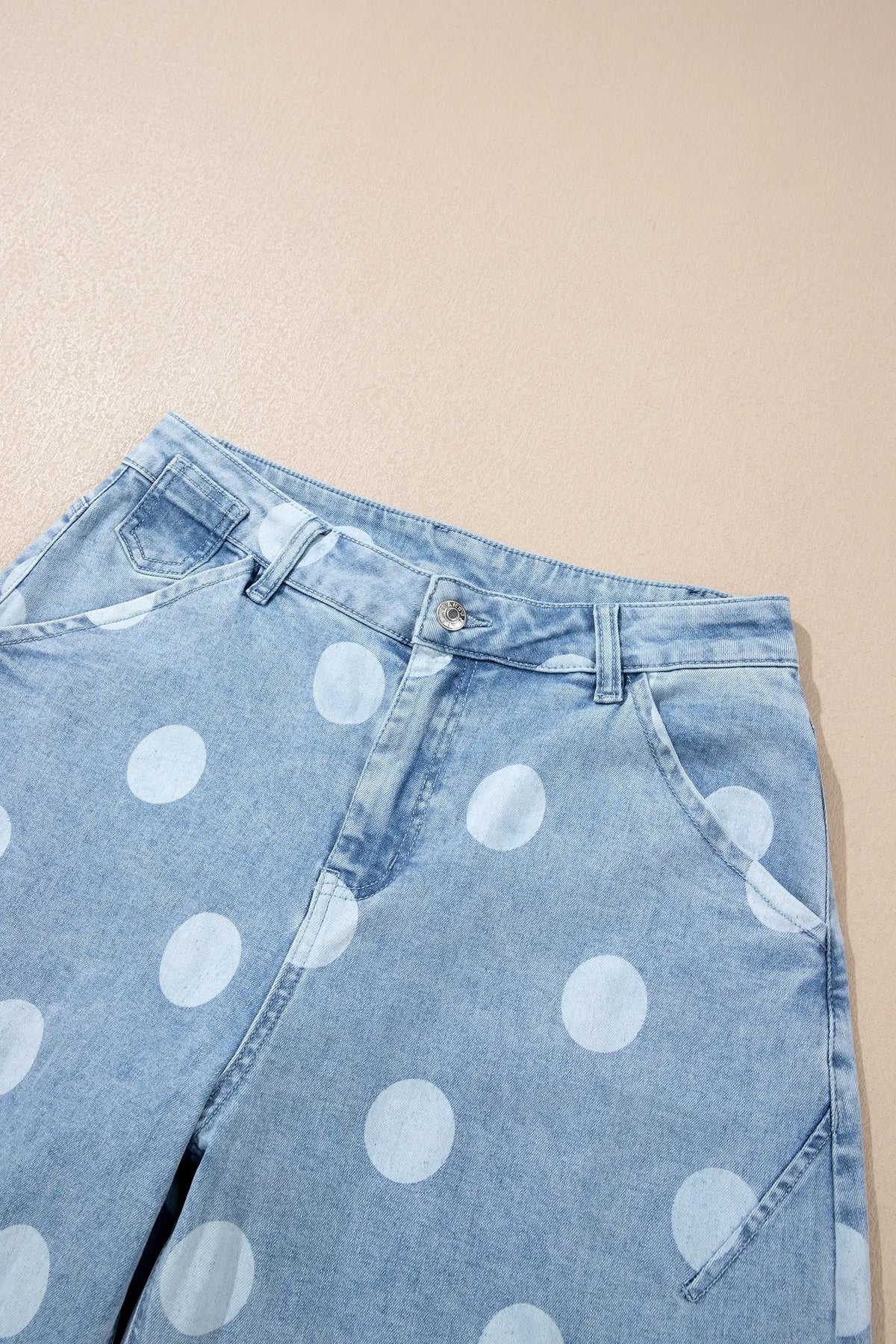 Polka Dot Ankle-Length Metal Button Casual Jeans – Brown