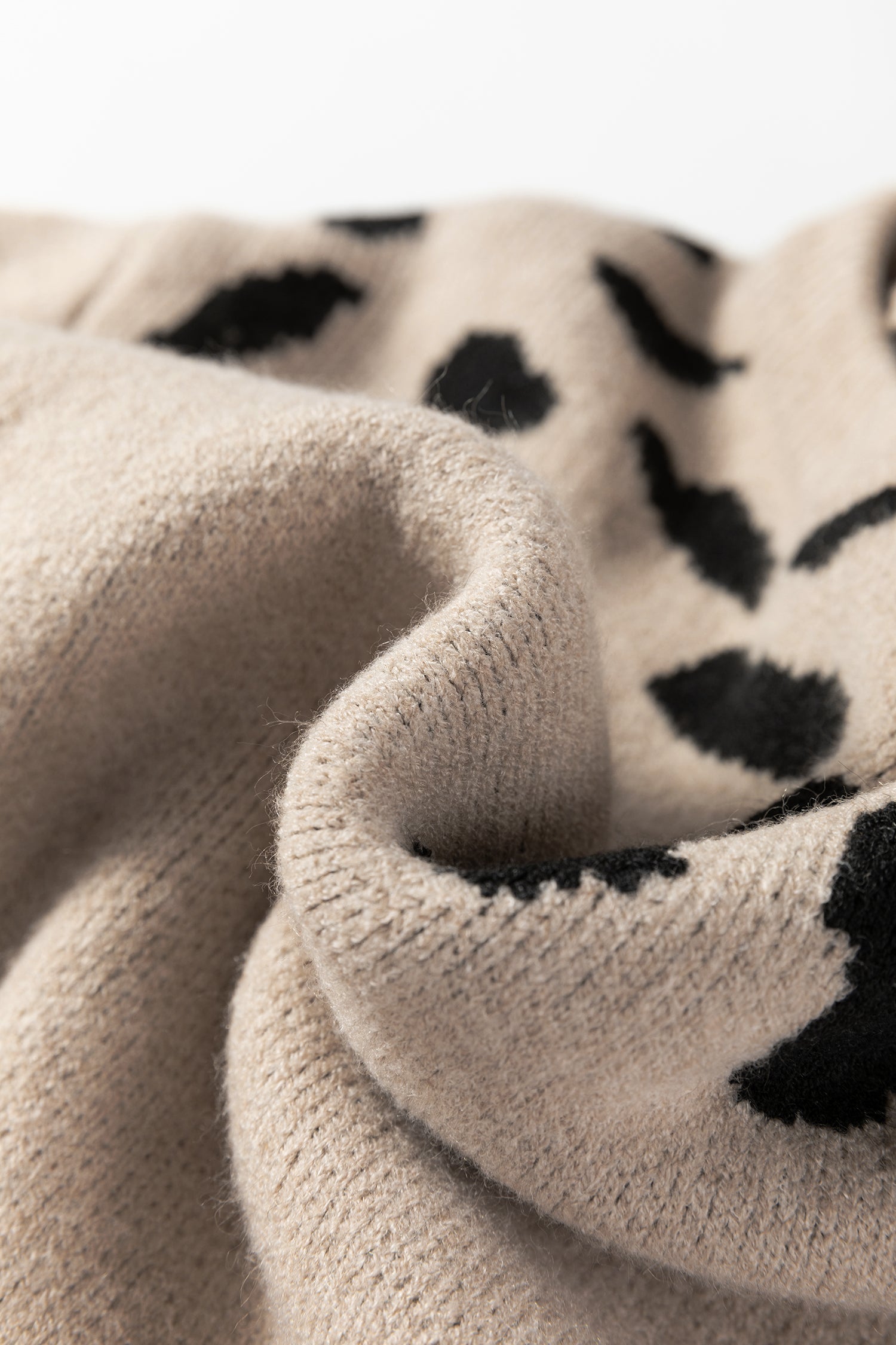 Leopard Striped Detail Drop Shoulder Sweater - eAura