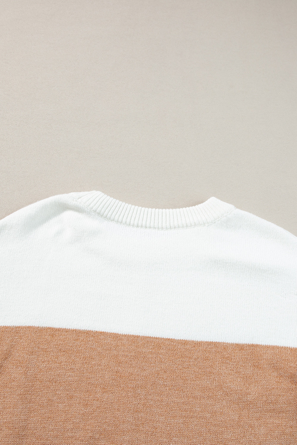 Straw Yellow Colourblock Ribbed Trim Round Neck Sweater eAura