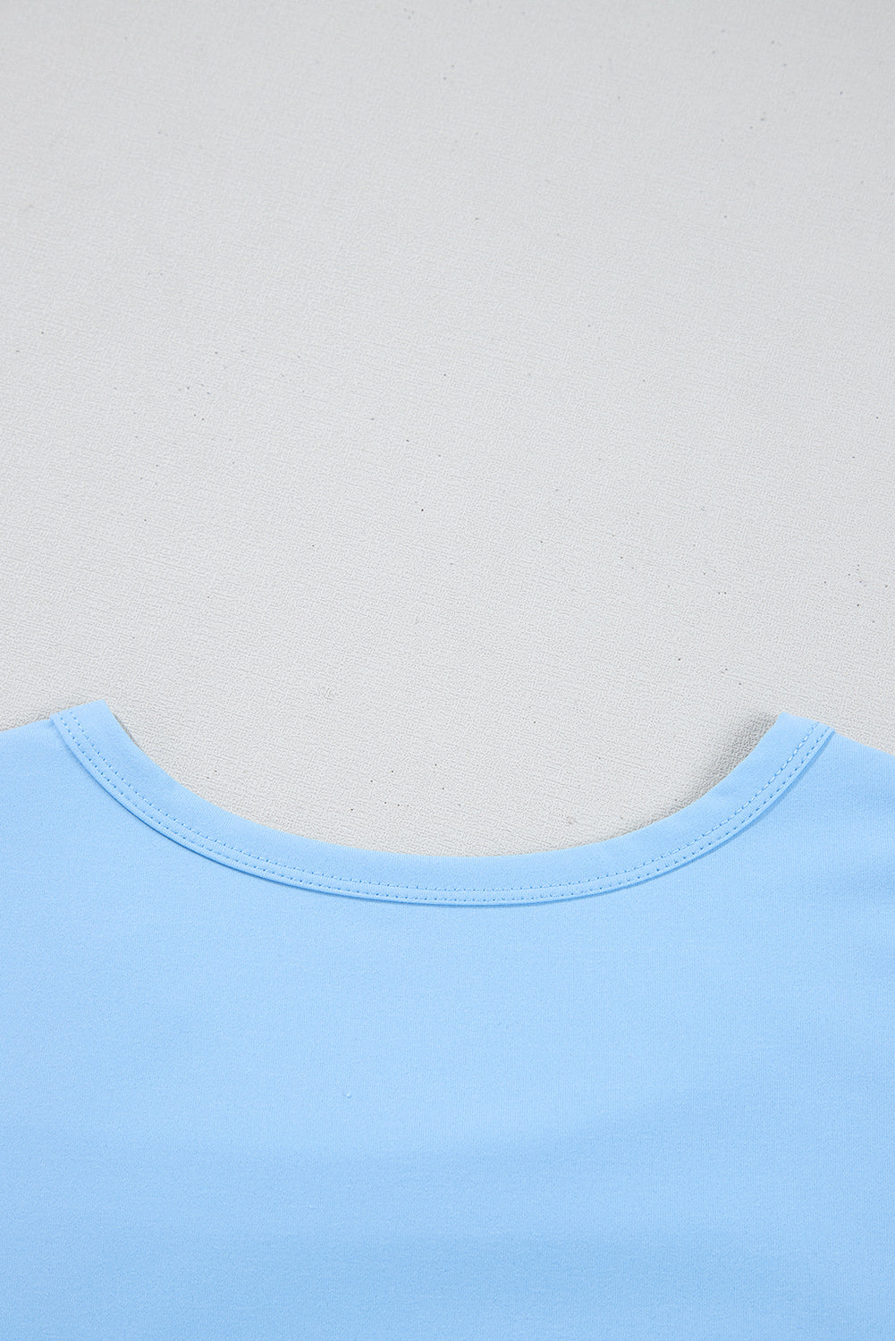 Beau Blue Floral Mesh Puff Sleeve Crew Neck Top eAura