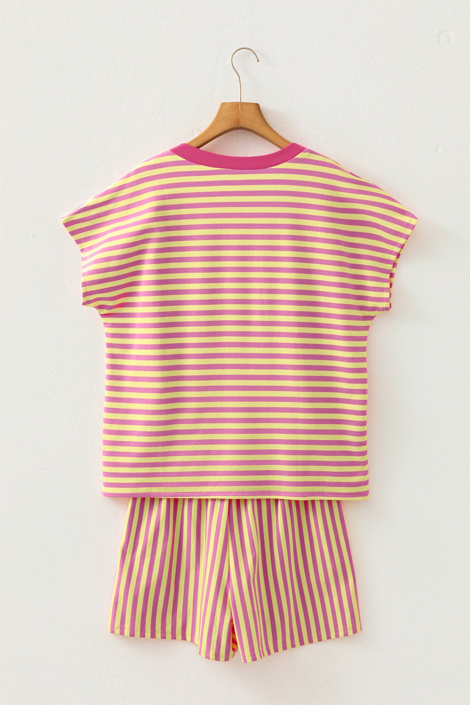 Colorblock Trim V Neck Tee Drawstring Elastic Waist Short Set – Yellow Stripe