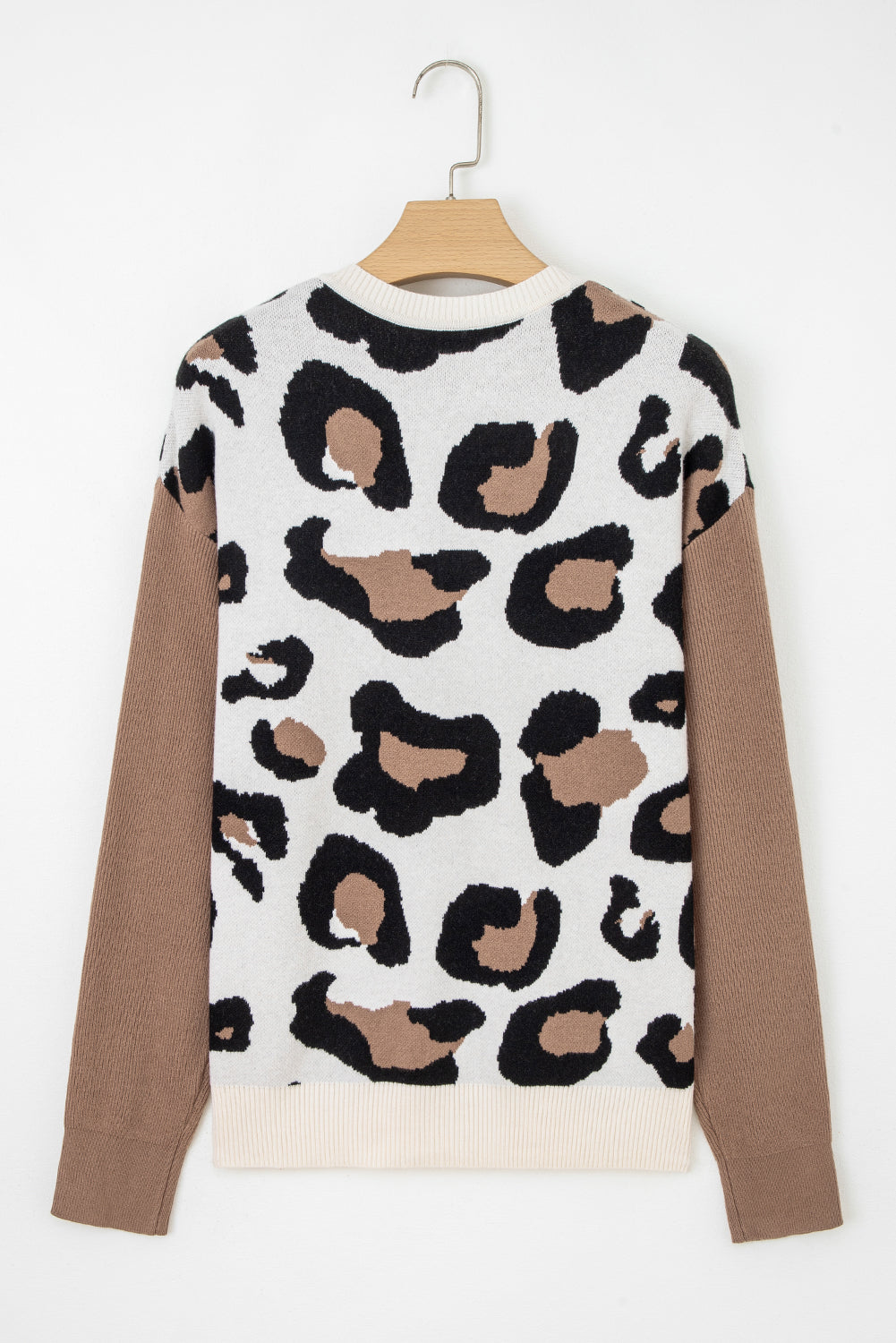 Leopard Print Patchwork Sleeve V-Neck Sweater eAura