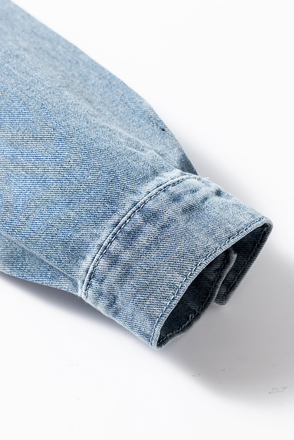 Dusk Blue Slit Buttons Pocketed Denim Jacket eAura