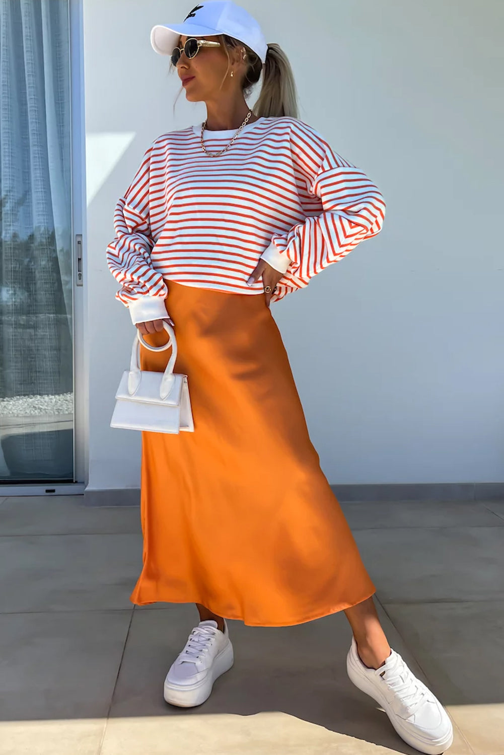 Orange Stripe Drop Shoulder Crew Neck Loose Sweatshirt eAura
