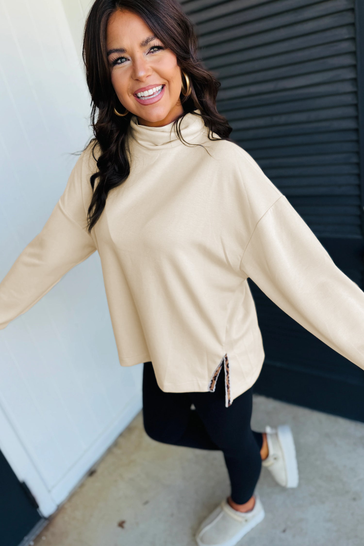Mock Neck Long Sleeve Leopard Detail Split Hem Top – Beige
