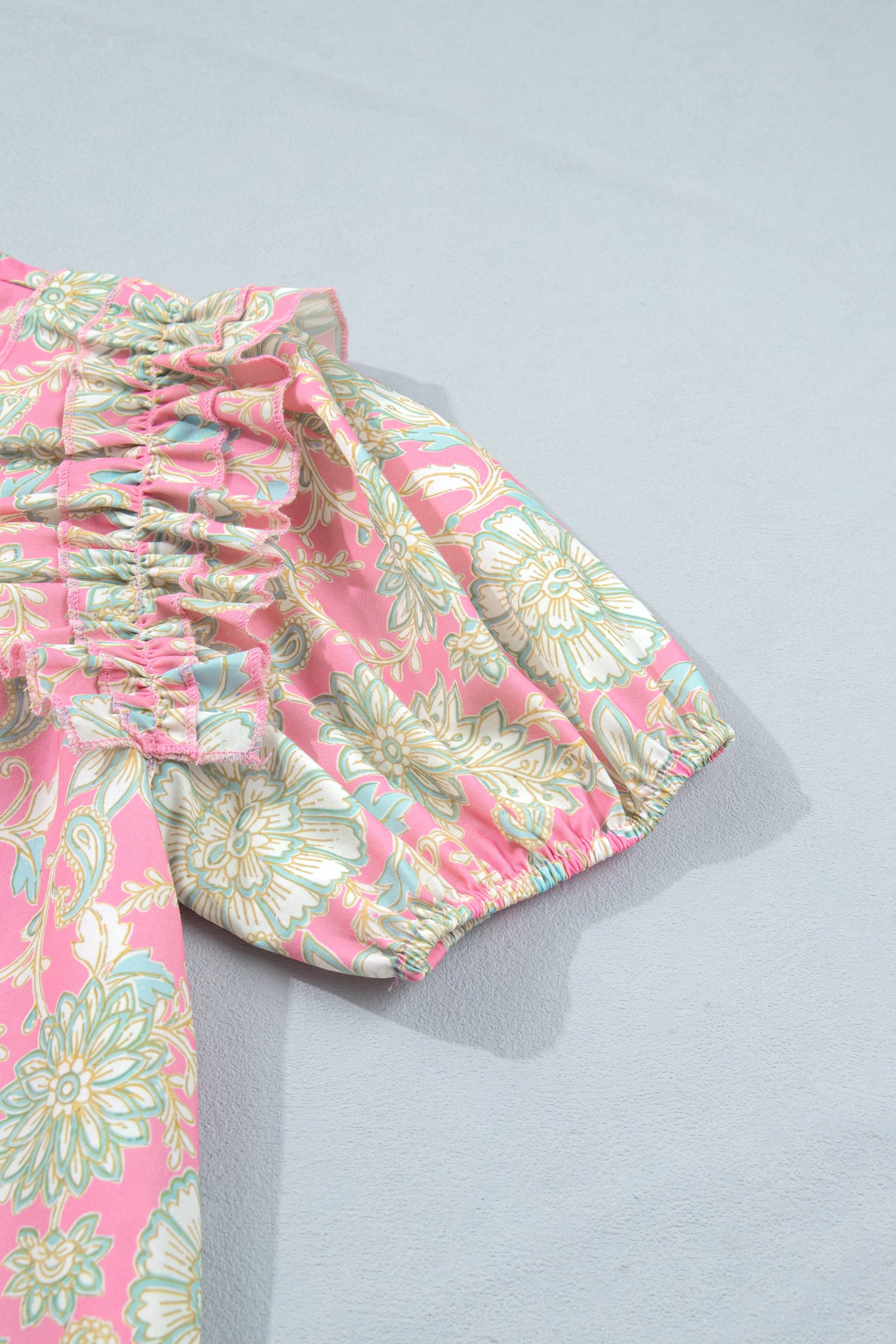 Tie V Neck Floral Short Puff Sleeve Blouse – Pink