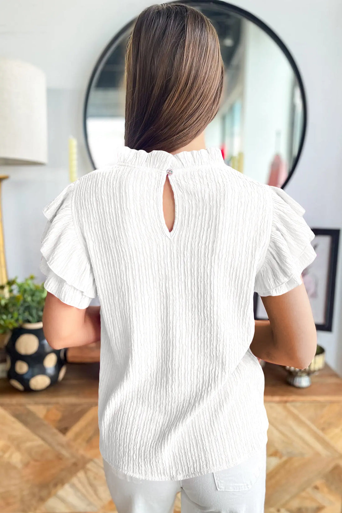 Solid Colour Textured Ruffle Trim Short Sleeve Blouse – White