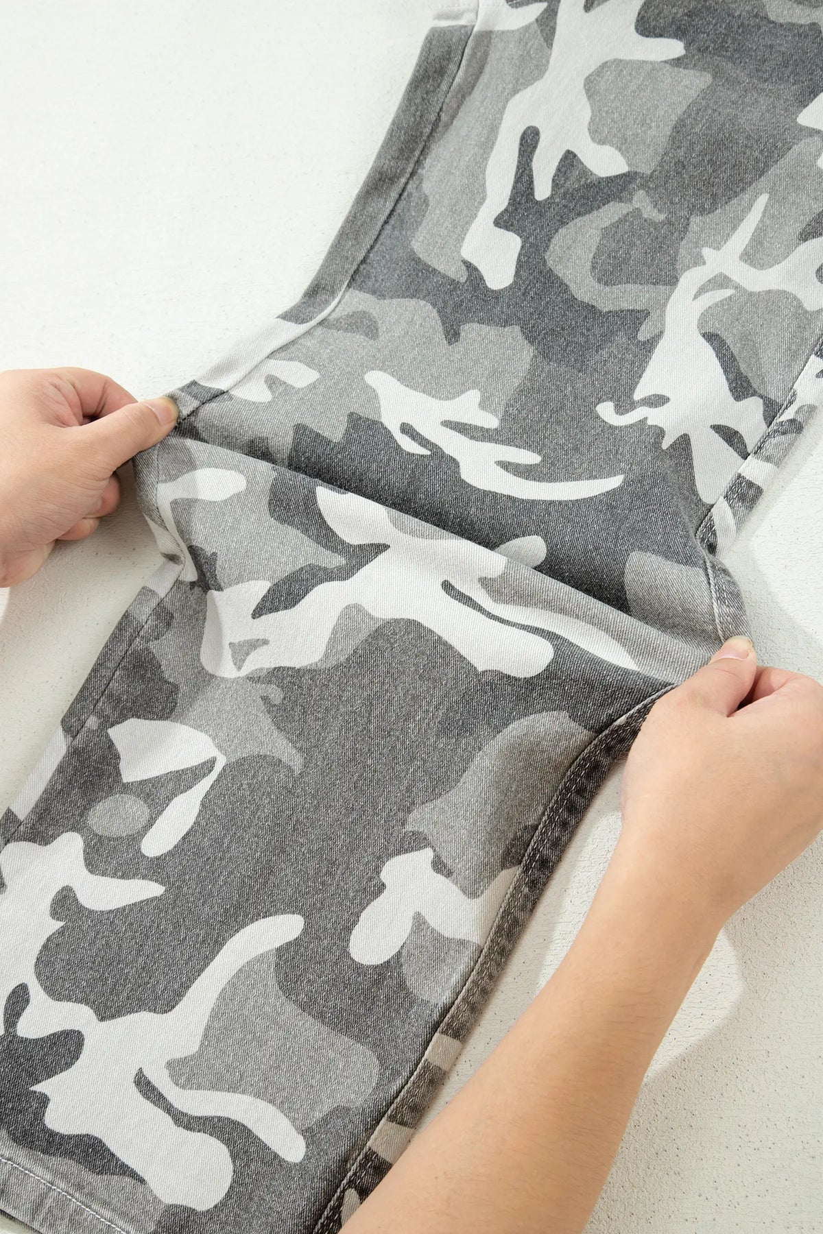 Camo Pattern Cotton Denim Shift Jeans – Green