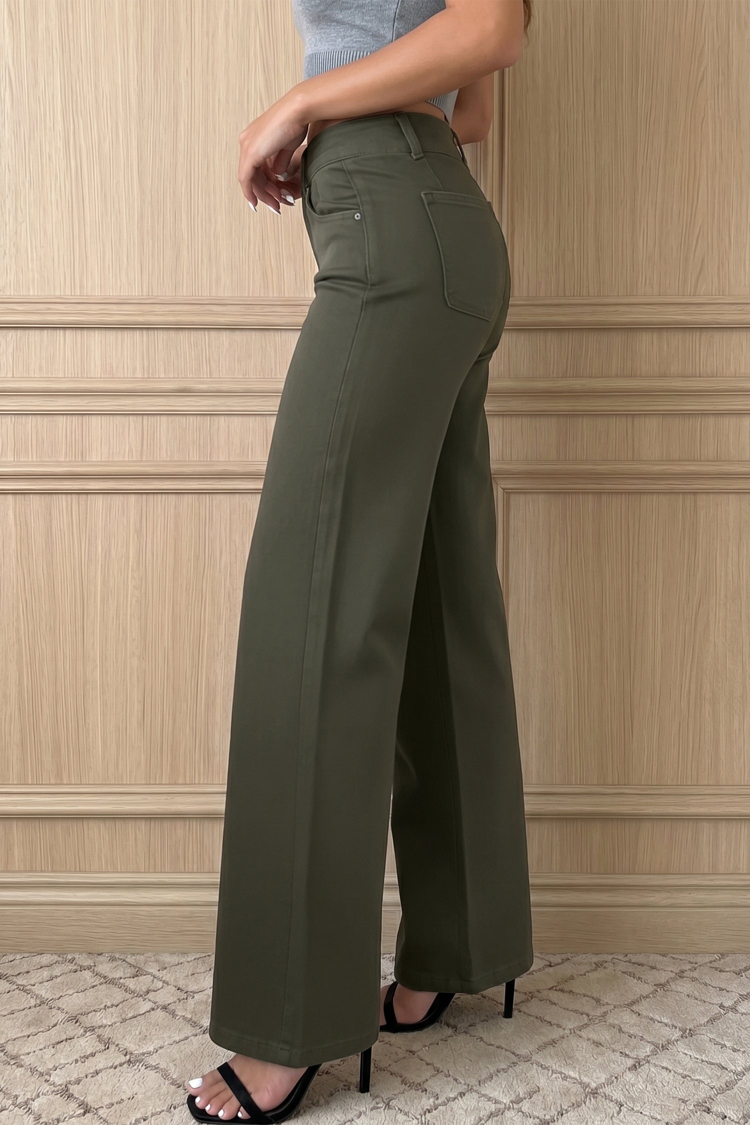 Double Button High Waist Flared Bottom Jeans
