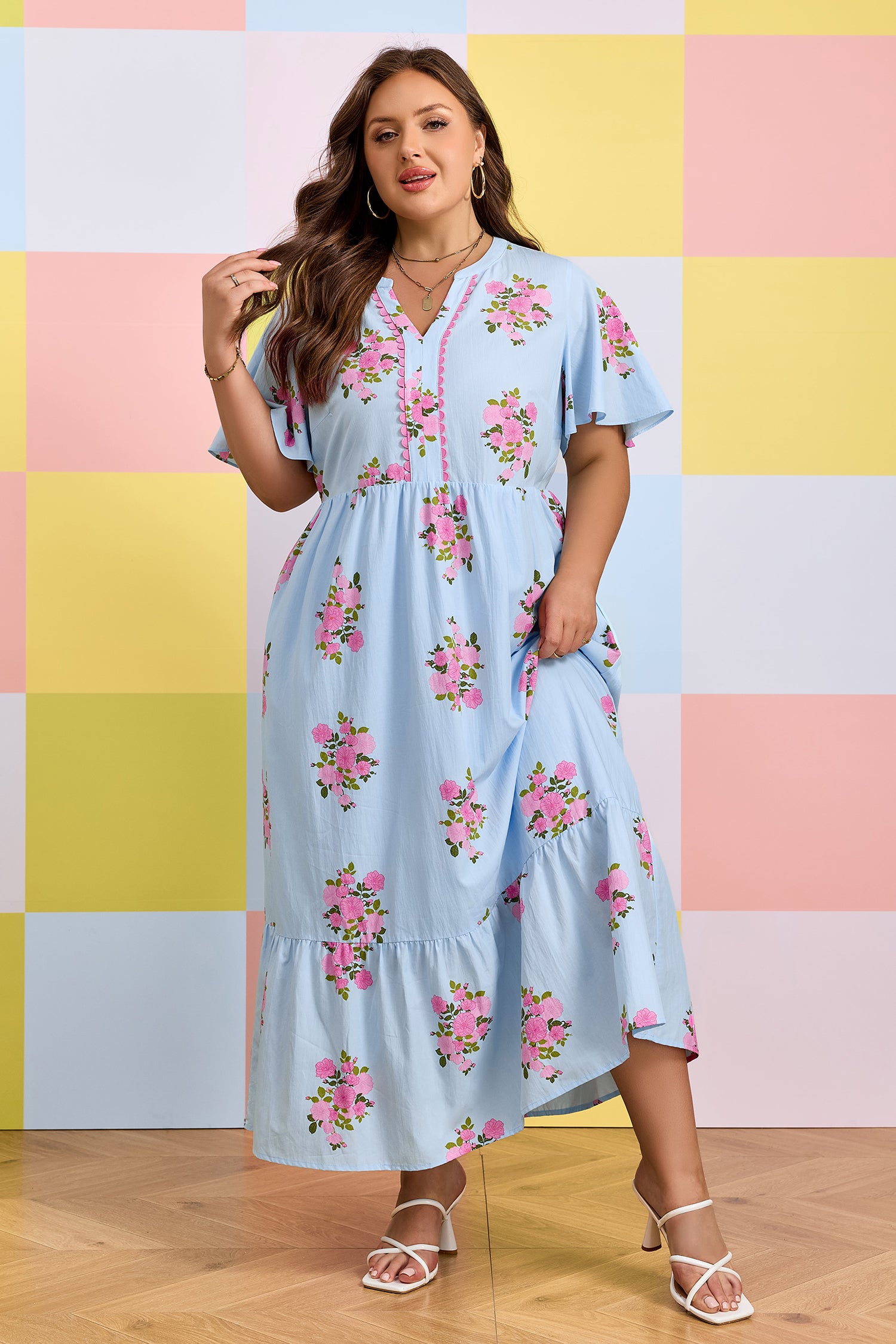 Sky Blue Plus Size Floral Print Scalloped Trim V-Neck Dress – Light Blue