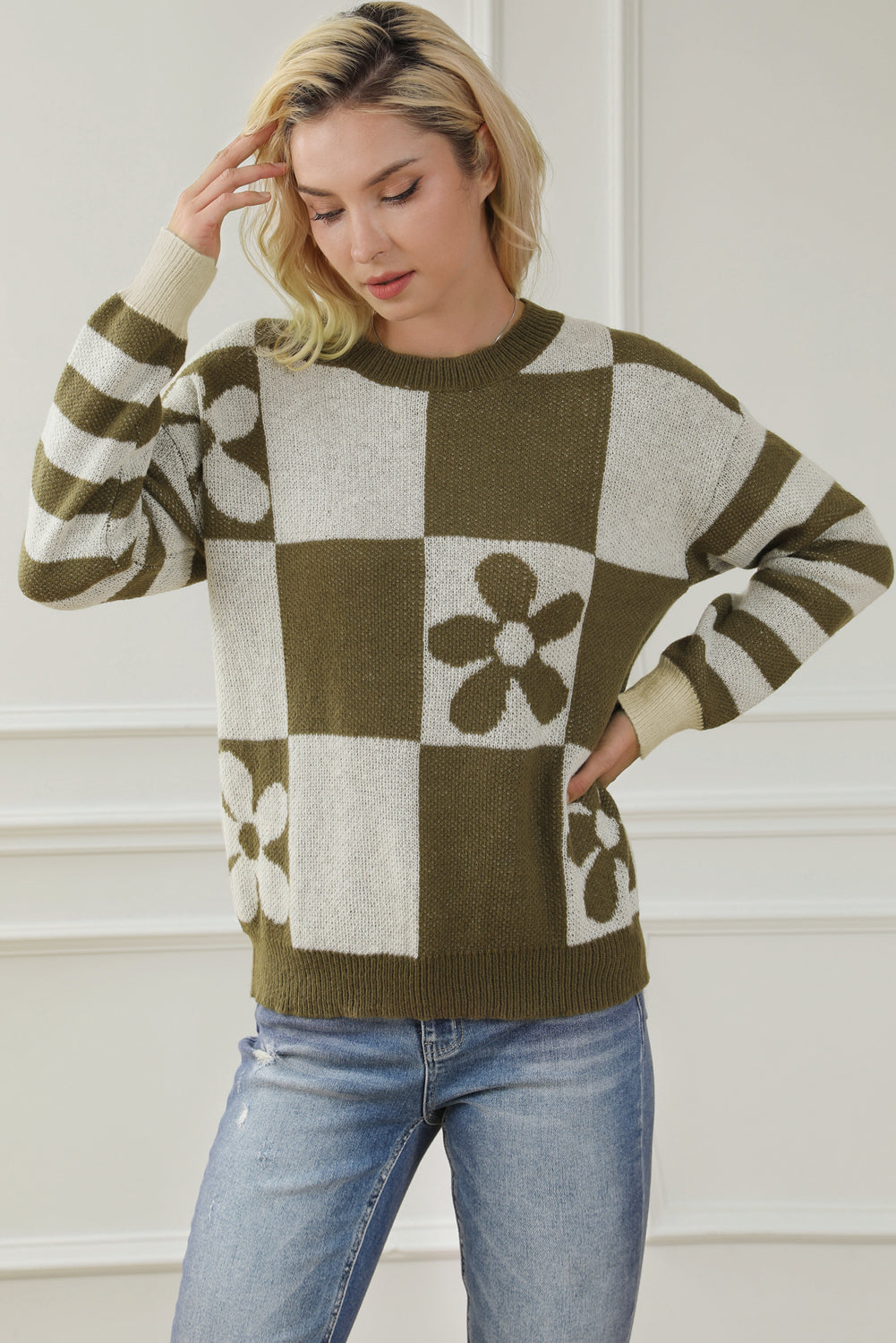 Brown Checkered Floral Print Striped Sleeve Sweater eAura