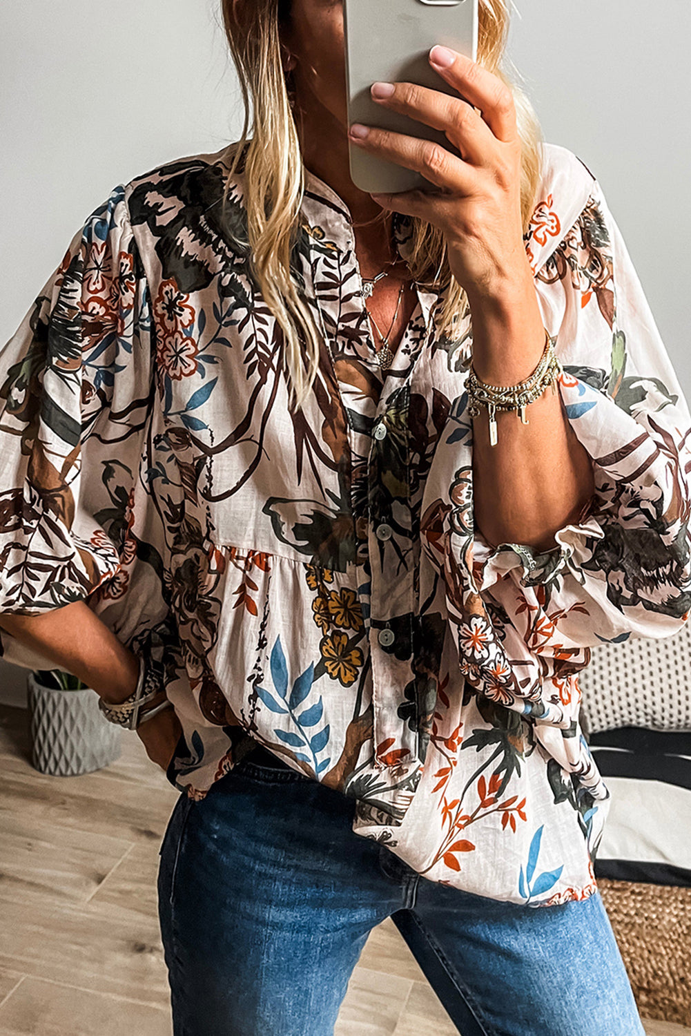 White Floral Print Balloon Sleeves Button Up Loose Casual Shirt eAura