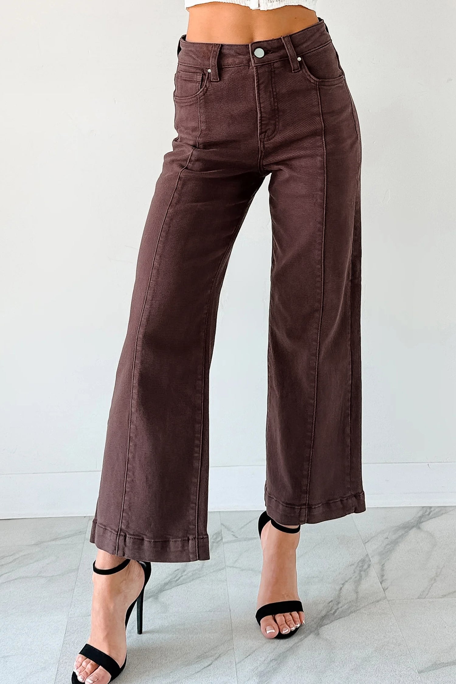 Seamed Center Wide Leg Cropped Jeans - eAura