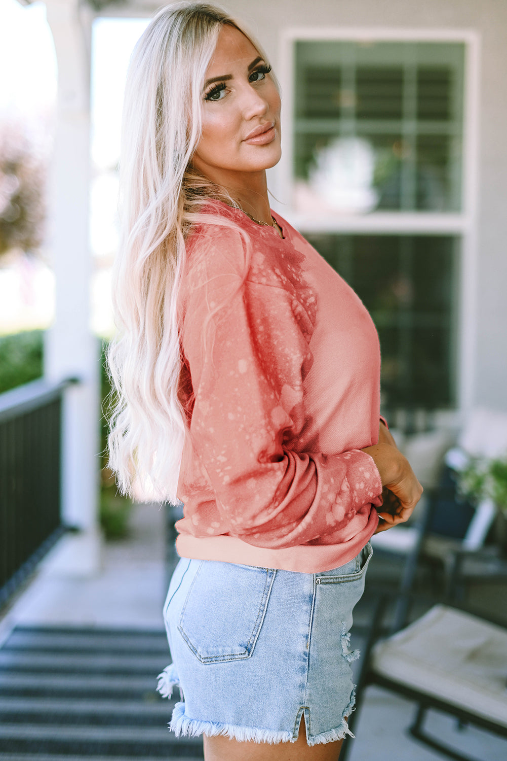 Pink Bleached Round Neck Pullover Sweatshirt eAura