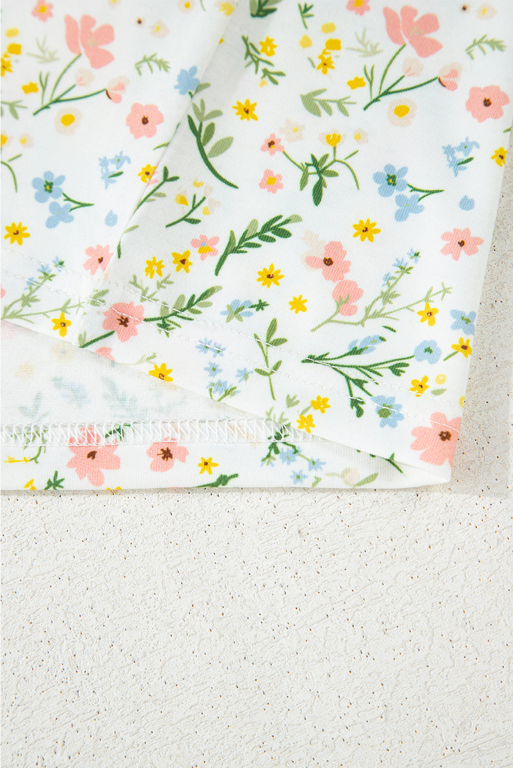 White Floral Print Contrast Pipping Short Pyjamas Set eAura