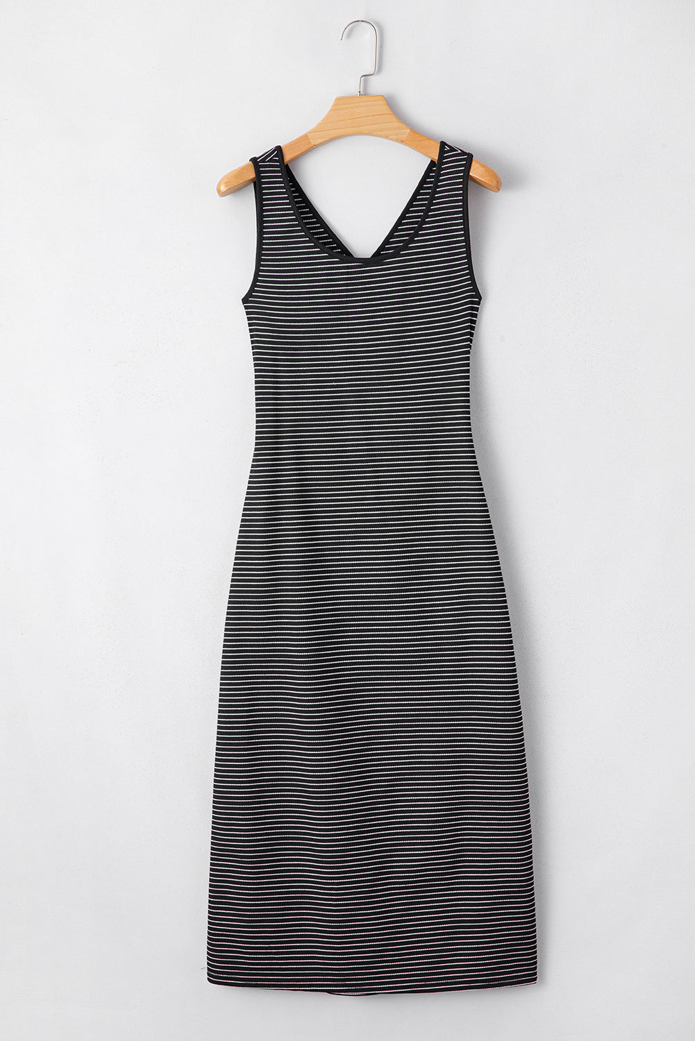 Black Stripe Criss Cross Side Slits Slim Fit Sleeveless Midi Dress eAura