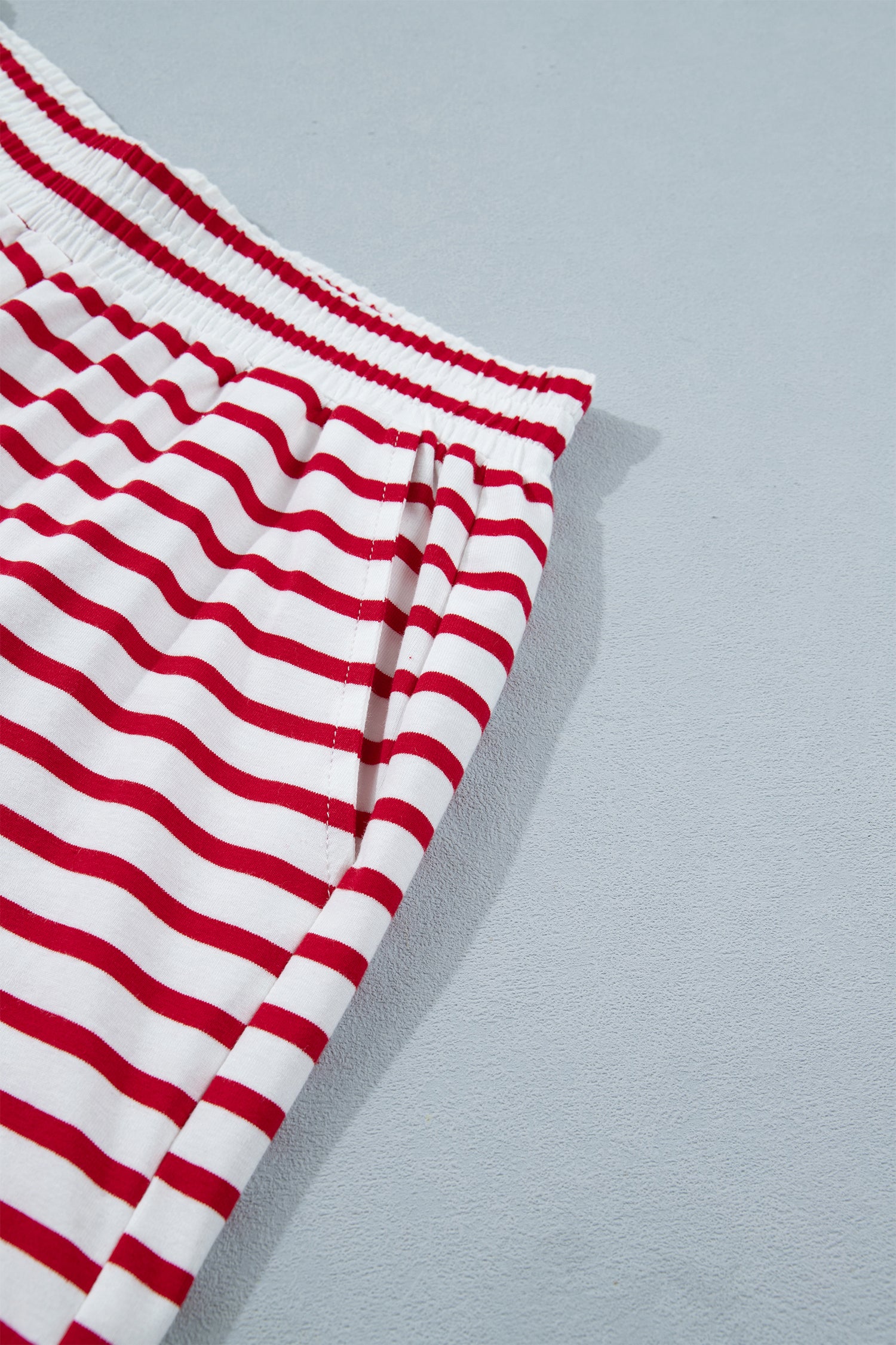 Scallop Trim Casual Top 2pcs Short Set – Red Stripe