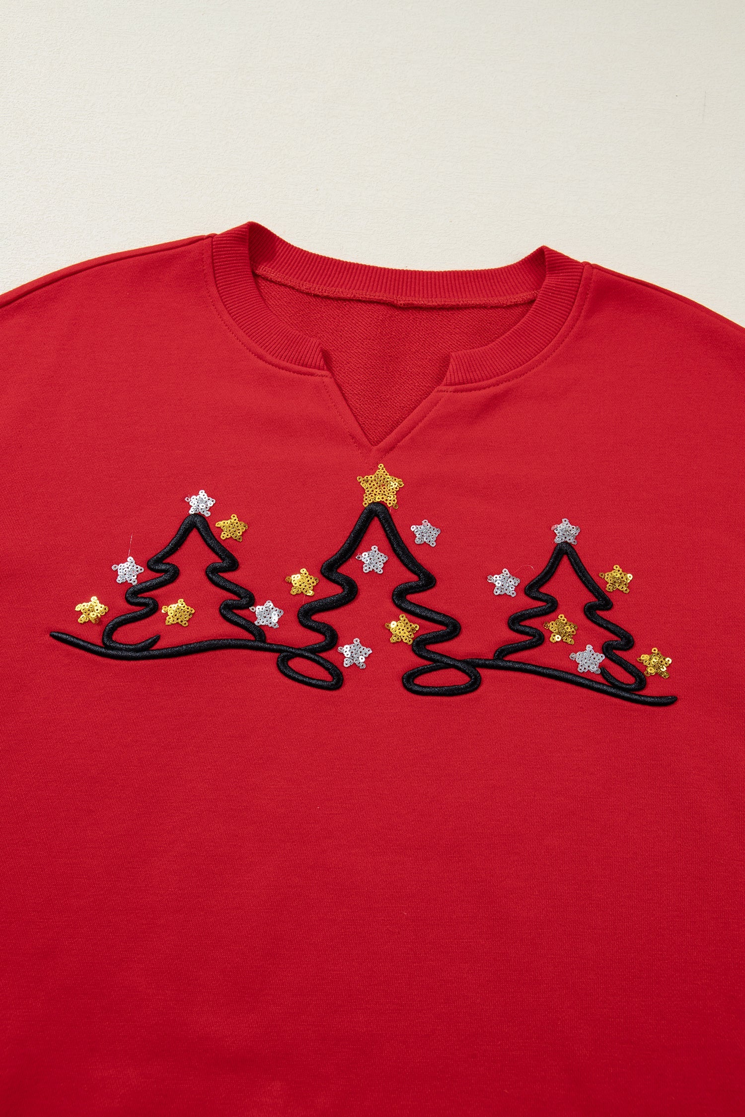 Red Christmas Tree Embroidered Notched Neck Cropped Sweatshirt - eAura