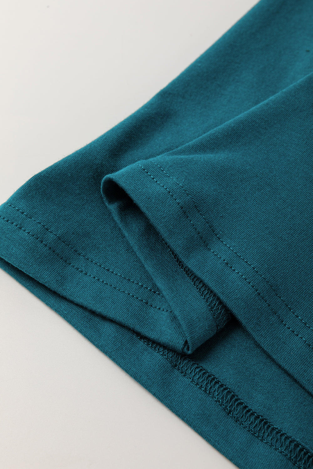 Solid Colour Stitching Detail Round Neck Tank Top eAura