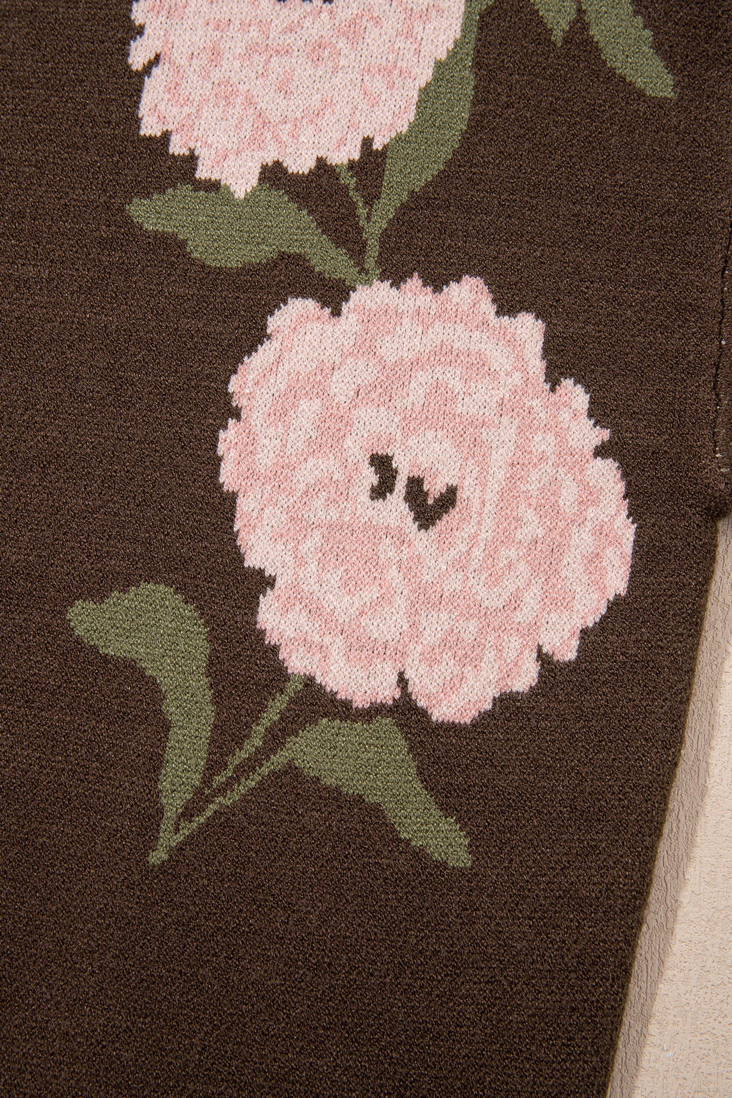 Floral Print Drop Shoulder Relaxed Pullover Sweater – Dark Brown