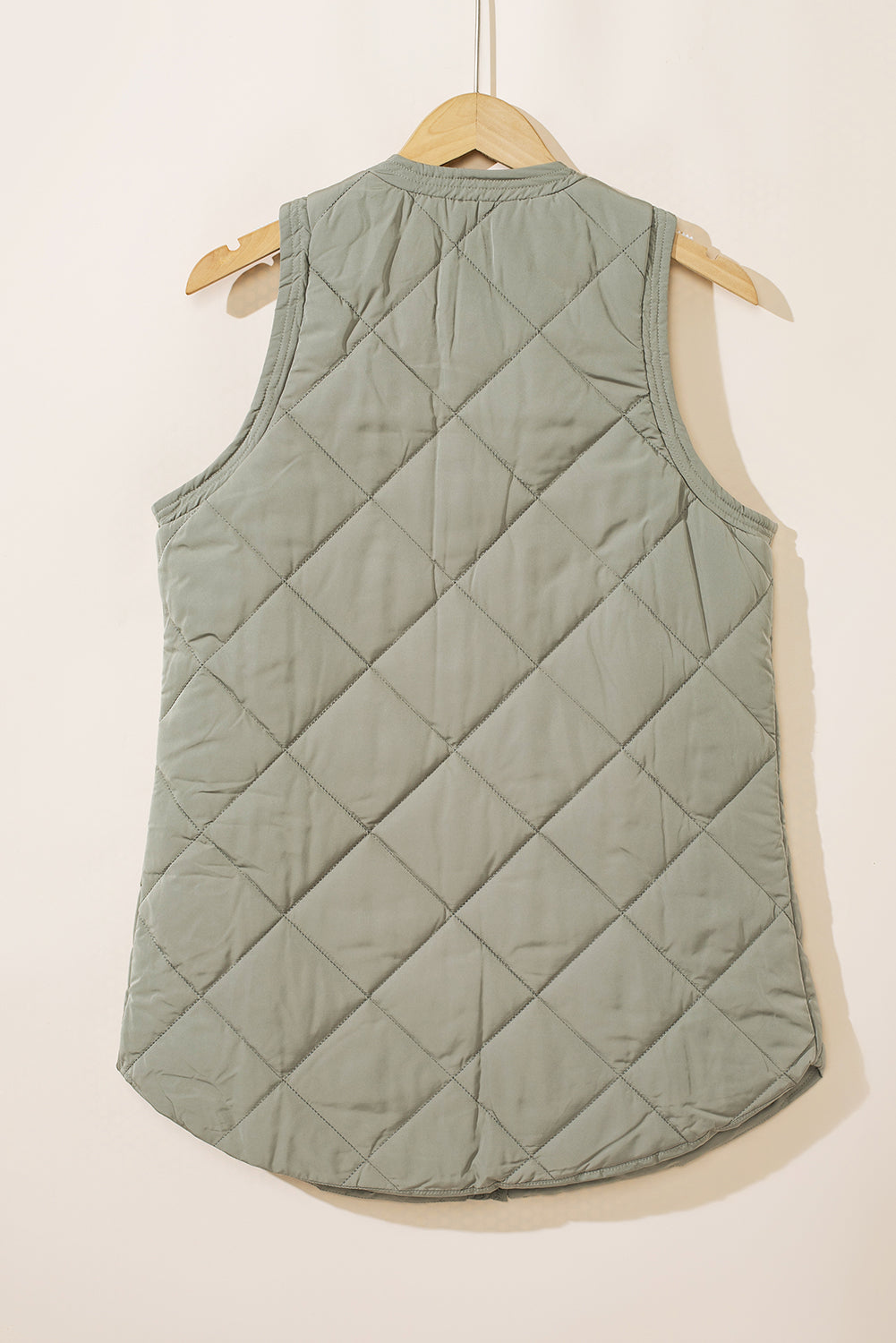Grass Green Quilted Long Sleeveless Coat with Pockets eAura