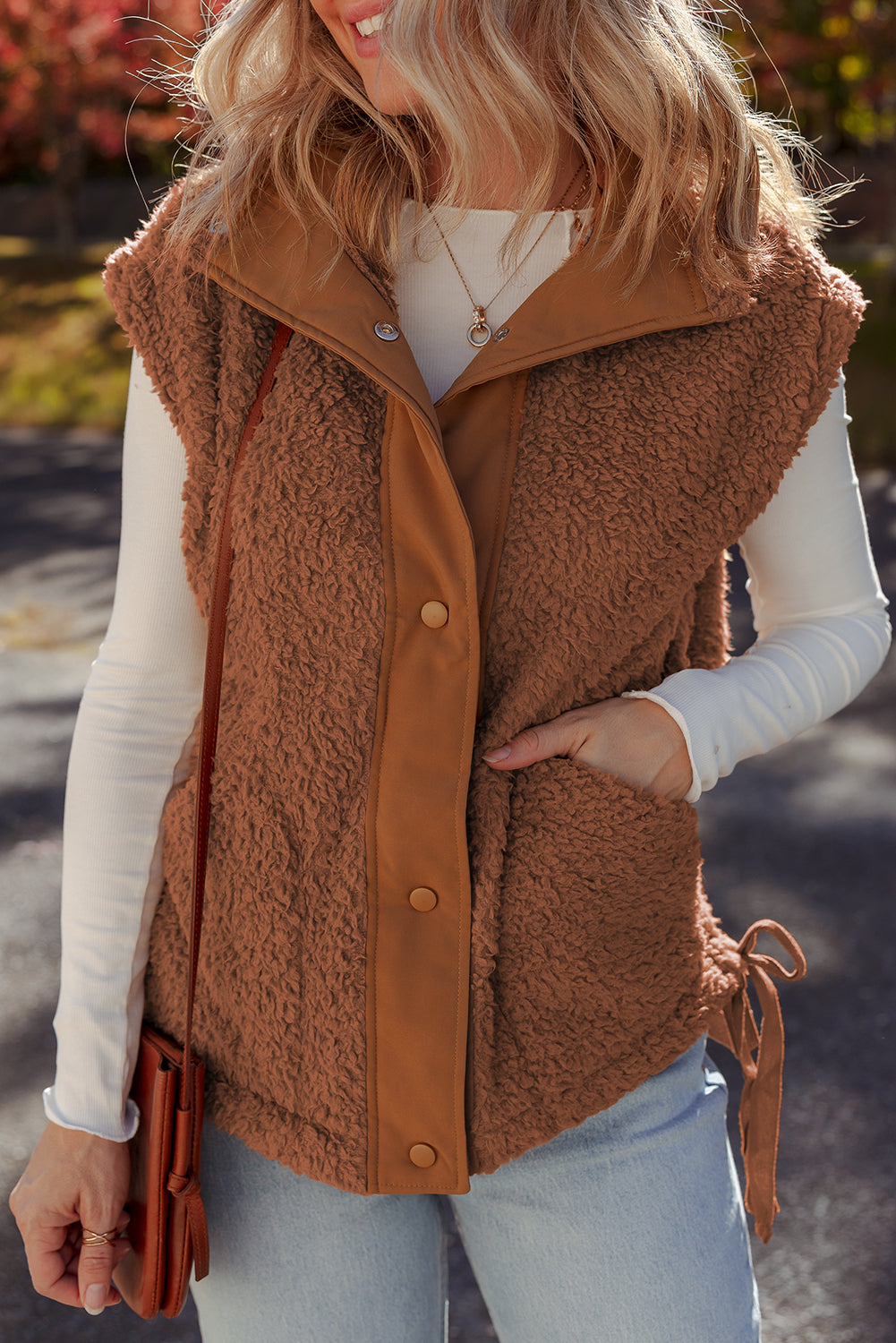Faux Fur Snap Button Front Gilet Vest with Pockets - eAura