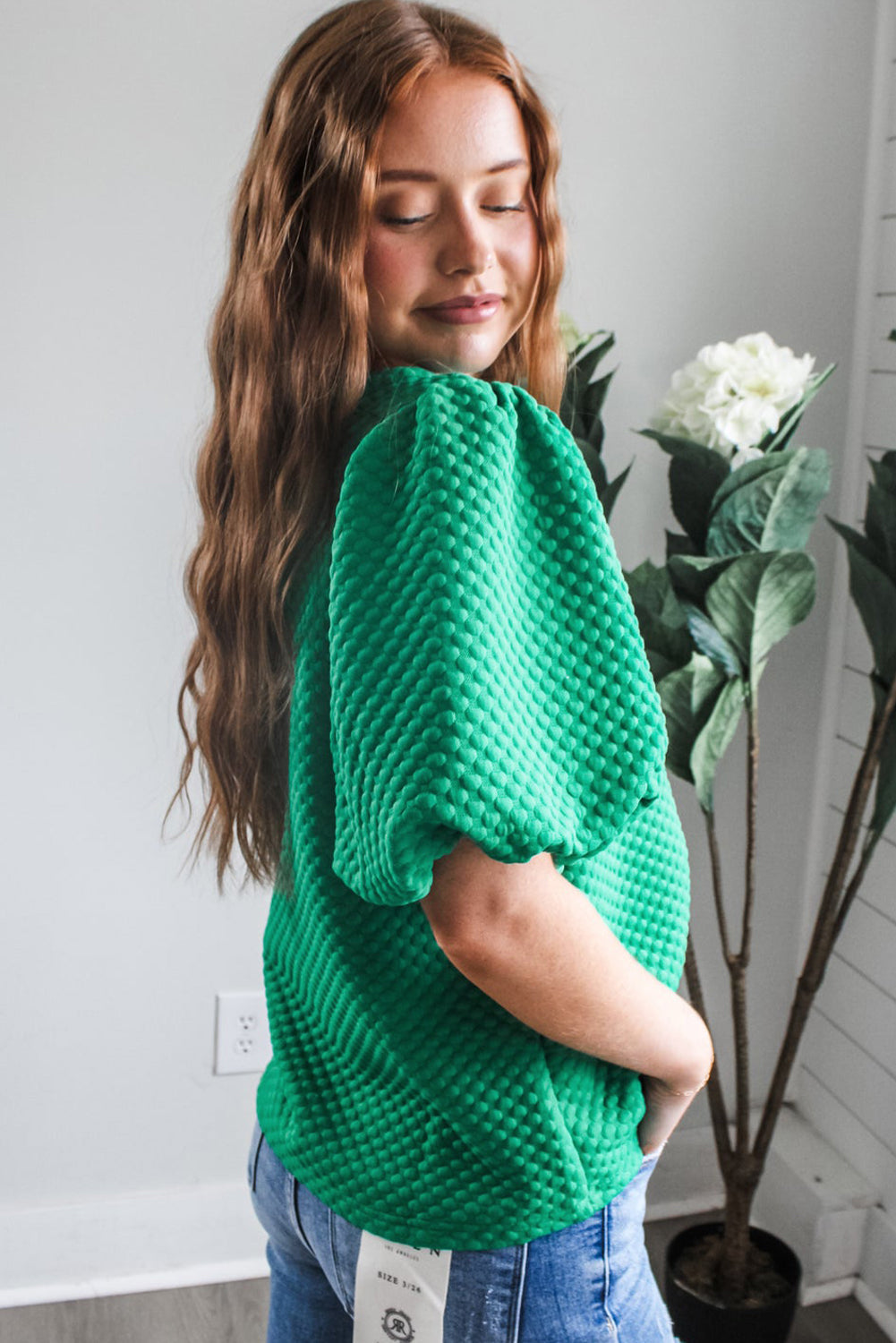 Sea Green Solid Textured O Neck Puff Sleeve Blouse eAura