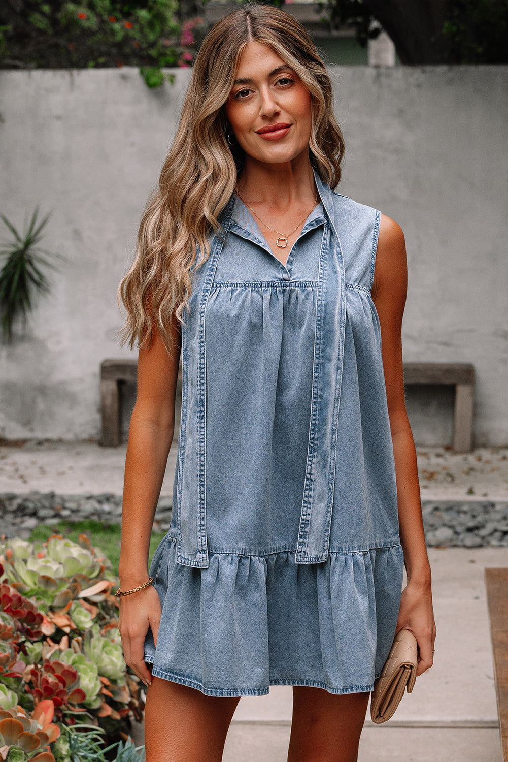 Bowknot Neck Sleeveless Ruffled Chambray Dress eAura