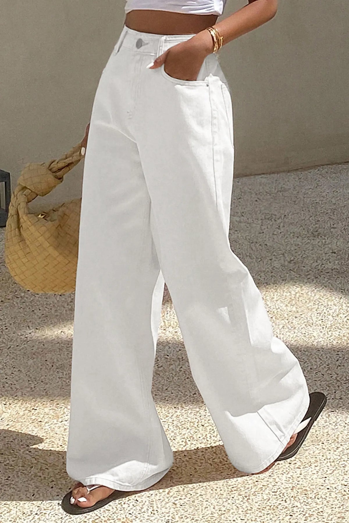 Solid Colour Loose Casual Jeans – White