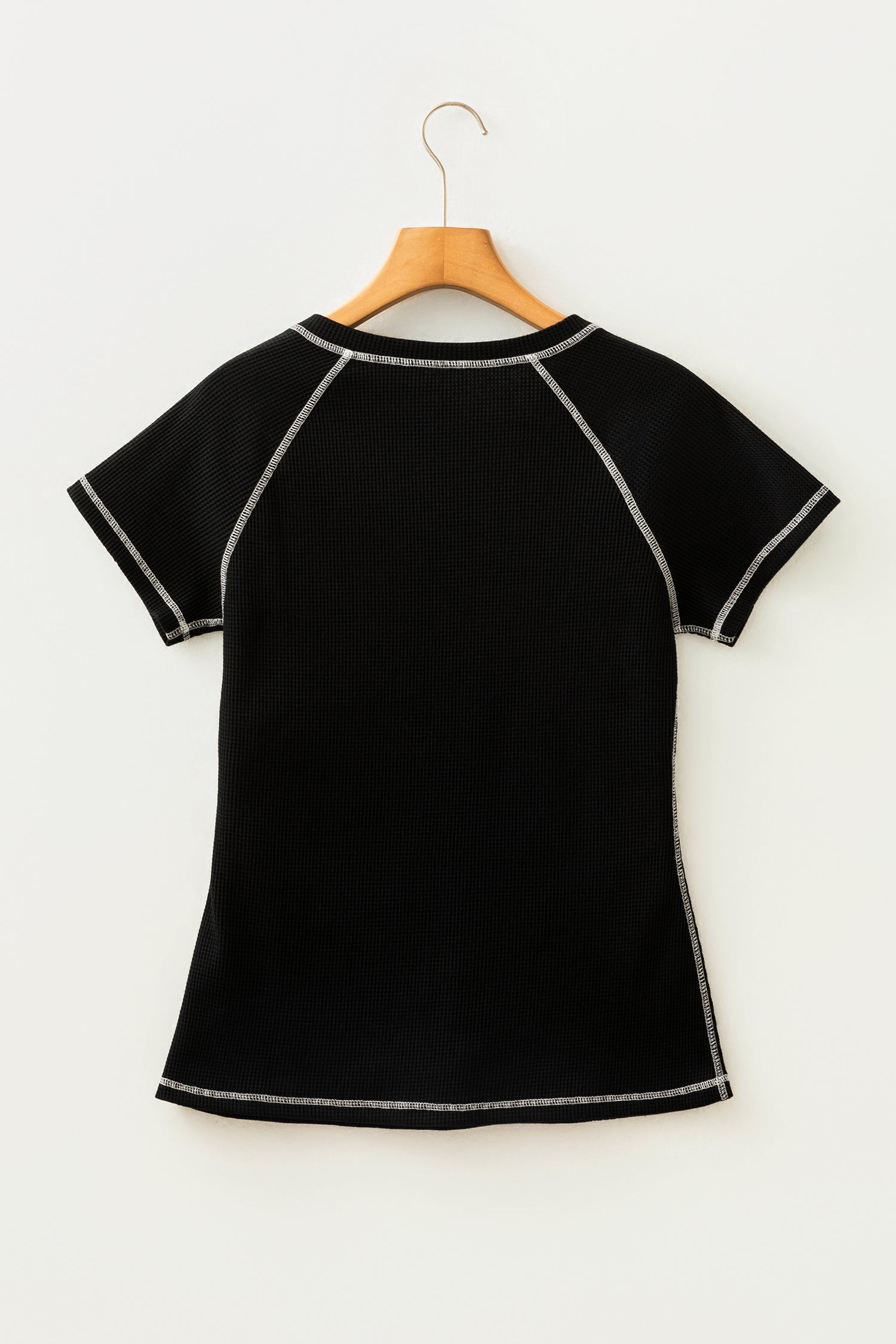 Waffle Textured Contrast Trim V Neck Tee – Black