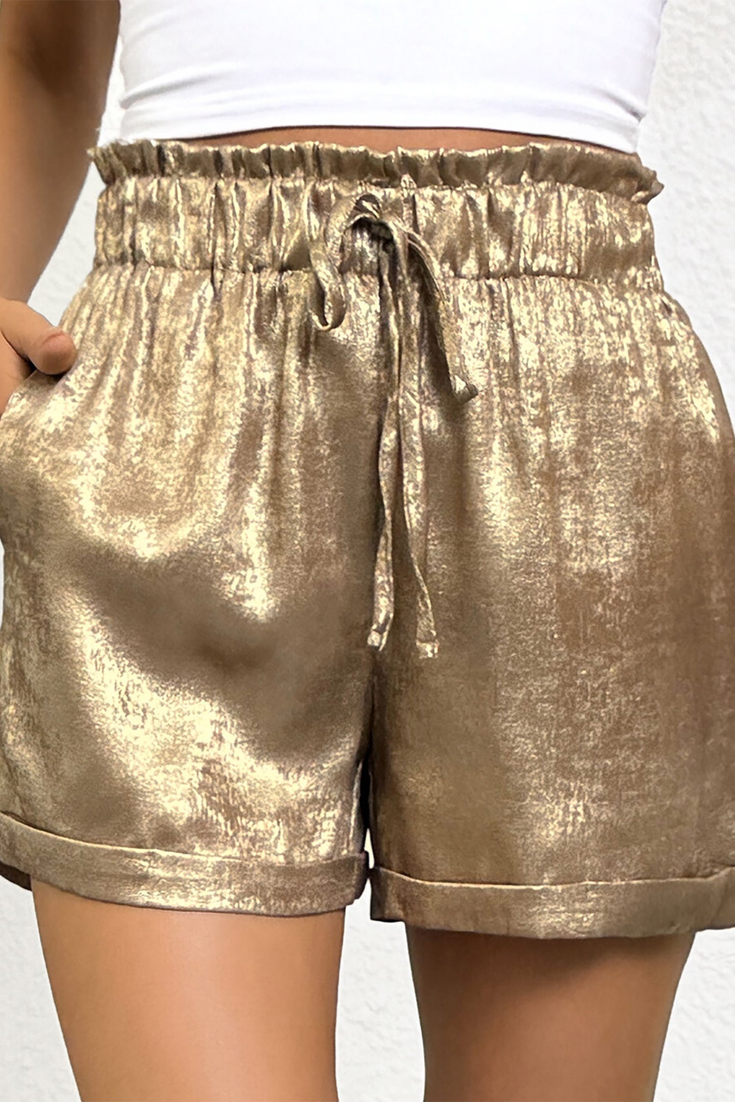 Metallic Luster Tie Elastic Waist Cuffed Hem Shorts – Gold