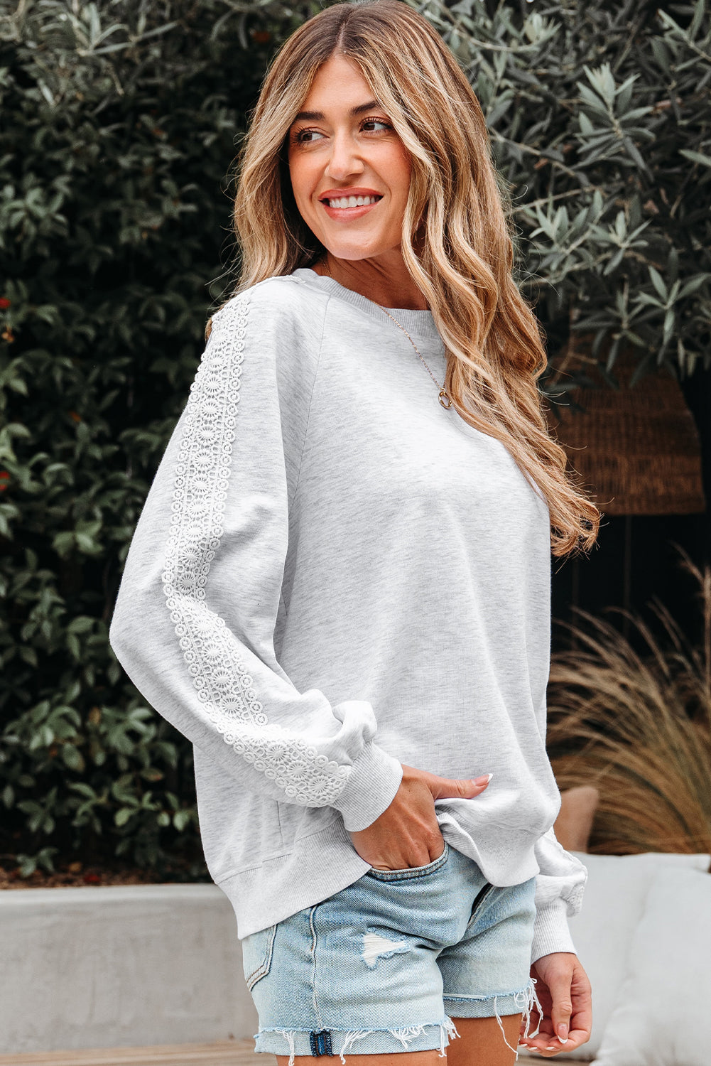 Grey Lace Patchwork Raglan Sleeve Sweatshirt - eAura