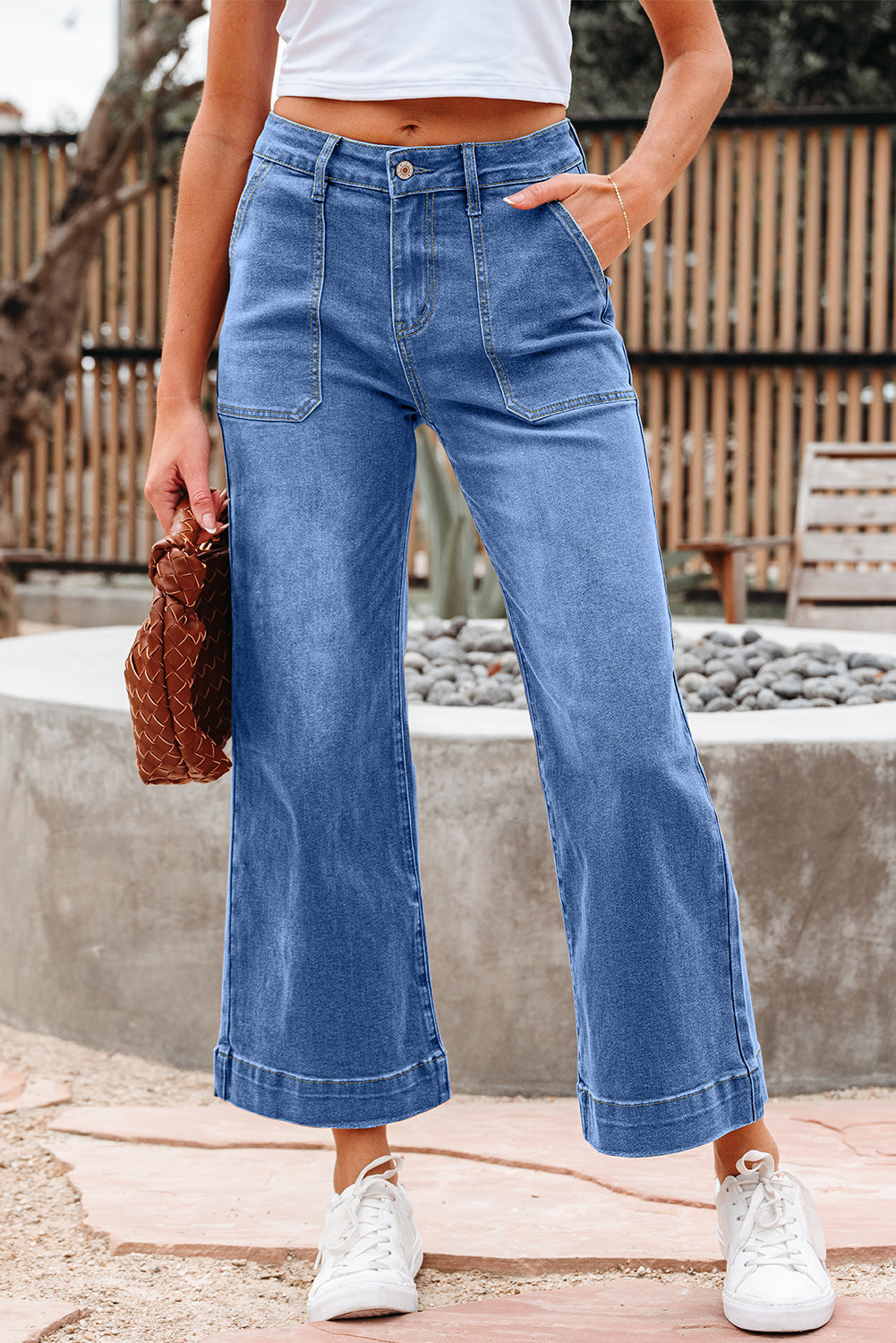 Cropped High Rise Wide Leg Jeans - eAura