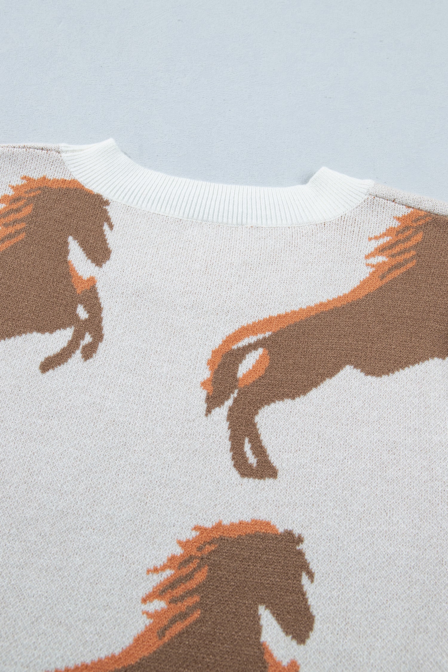 Western Horse Printed Short Puff Sleeve Sweater – White