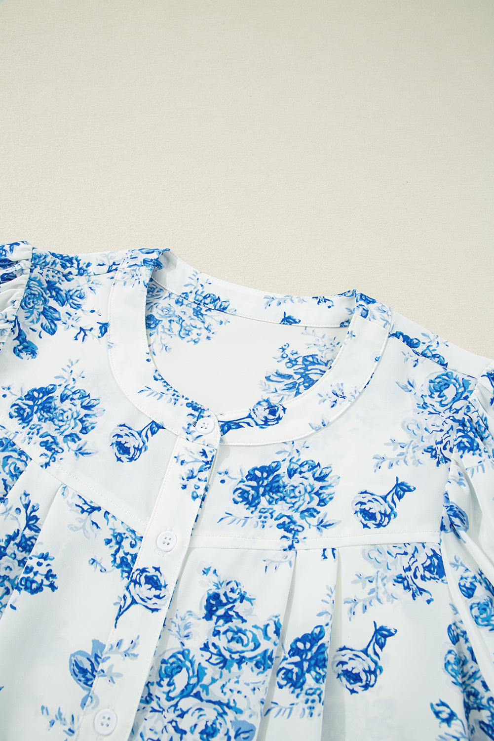 Sky Blue Floral Tiered Puff Short Sleeve Pleated Bust Buttoned Casual Shirt eAura