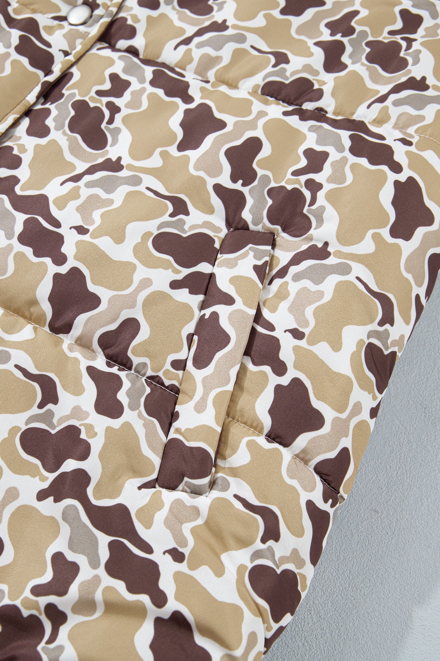 Camouflage Quilted Metal Button Collar Long Sleeve Puffer Coat – Multicolour