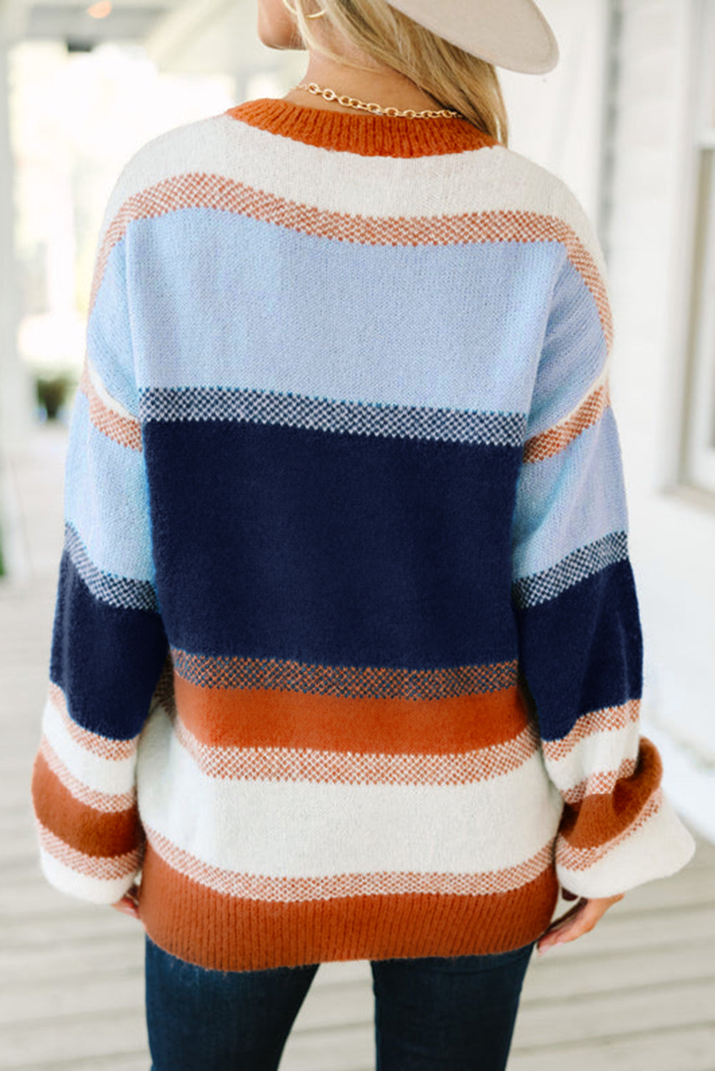 Colour Block Round Neck Sweater - eAura