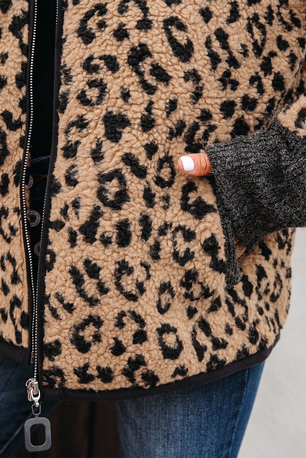 Leopard Print Zip-up Stand Neck Side Pocket Jacket eAura