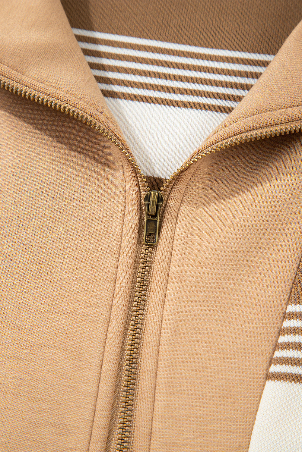 Stripe Zip Collar Sweatshirt - eAura