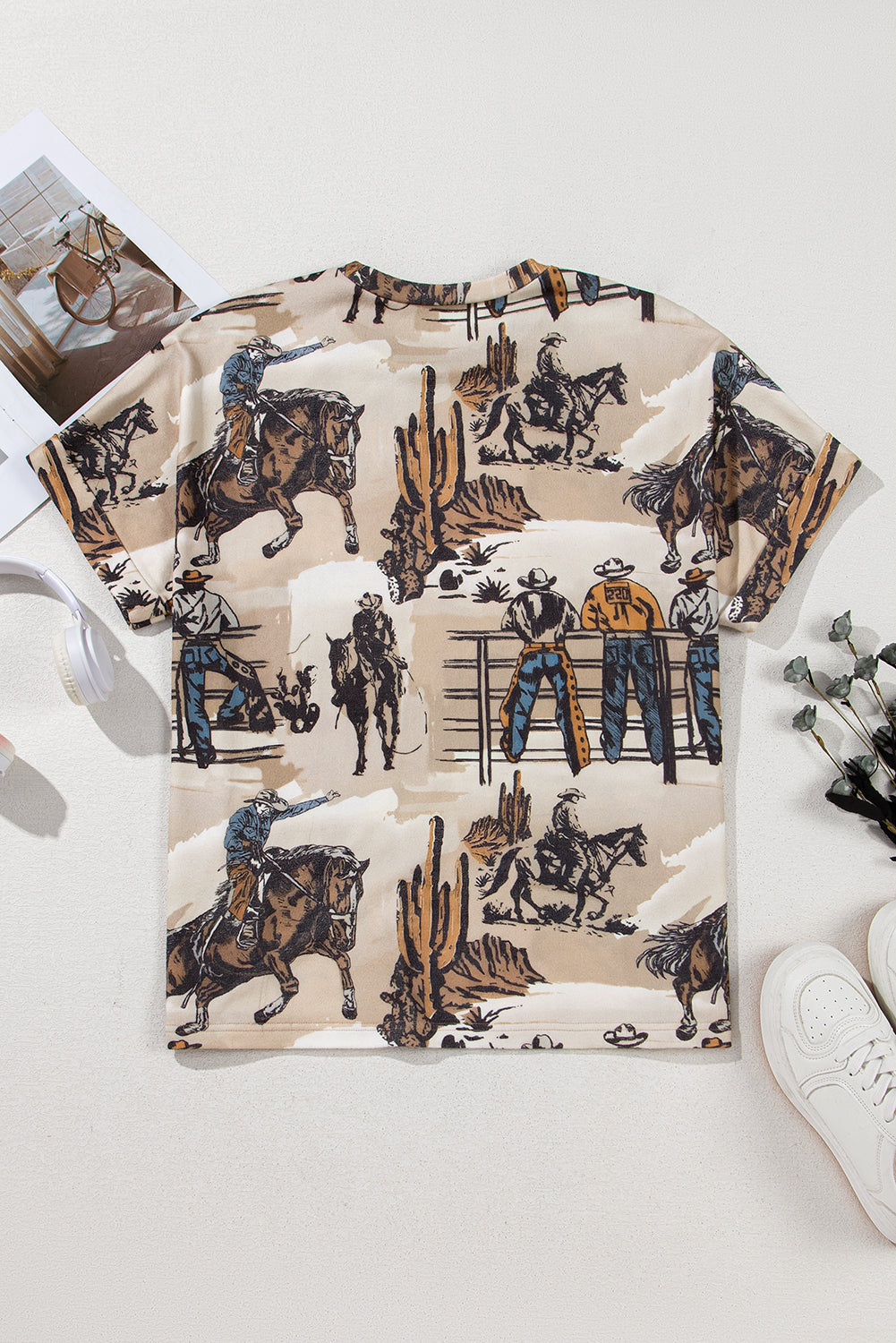 Khaki Western Cowboy Print Cuffed Sleeve Crewneck T Shirt eAura