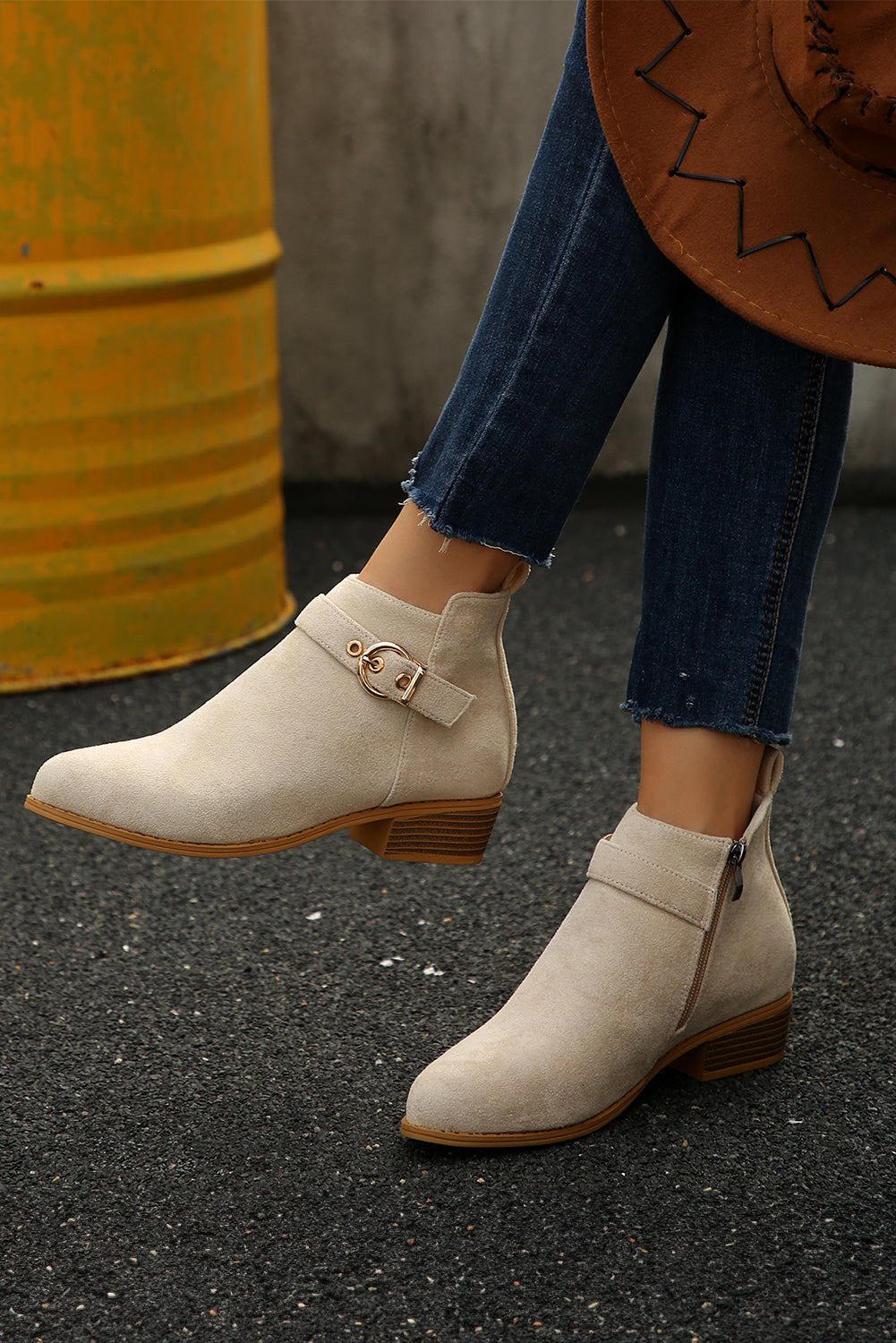 Beige Retro Pointed Toe Ankle Boots - eAura