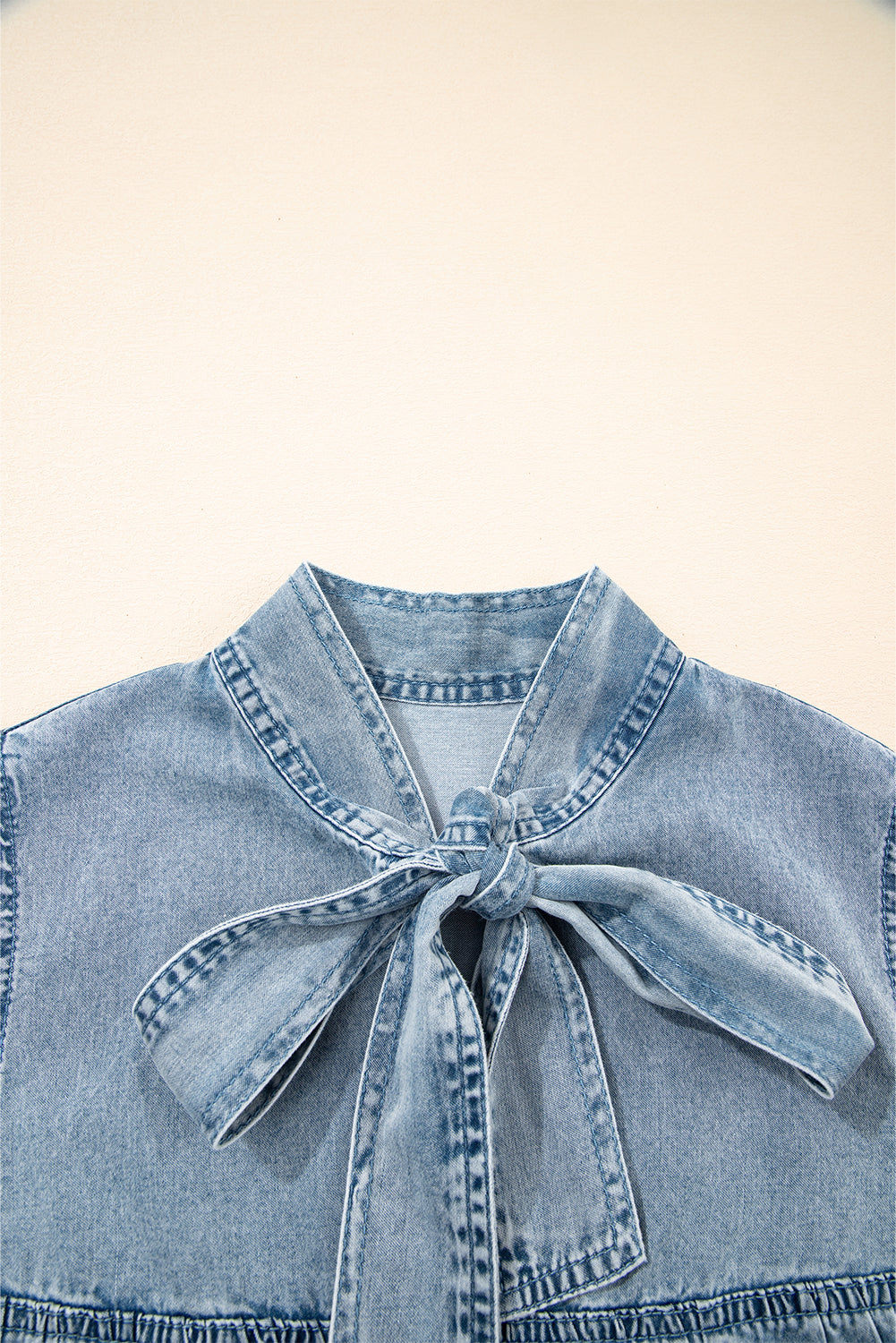 Bowknot Neck Sleeveless Ruffled Chambray Dress eAura