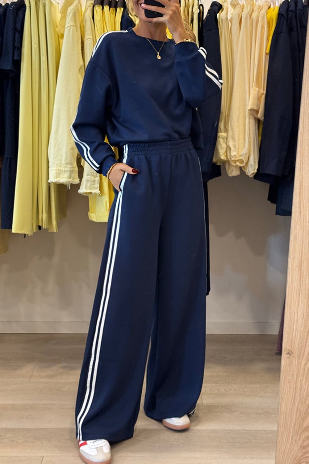 Varsity Striped Detail Crewneck Pullover Elastic Sweatpants 2pcs Co-ord eAura