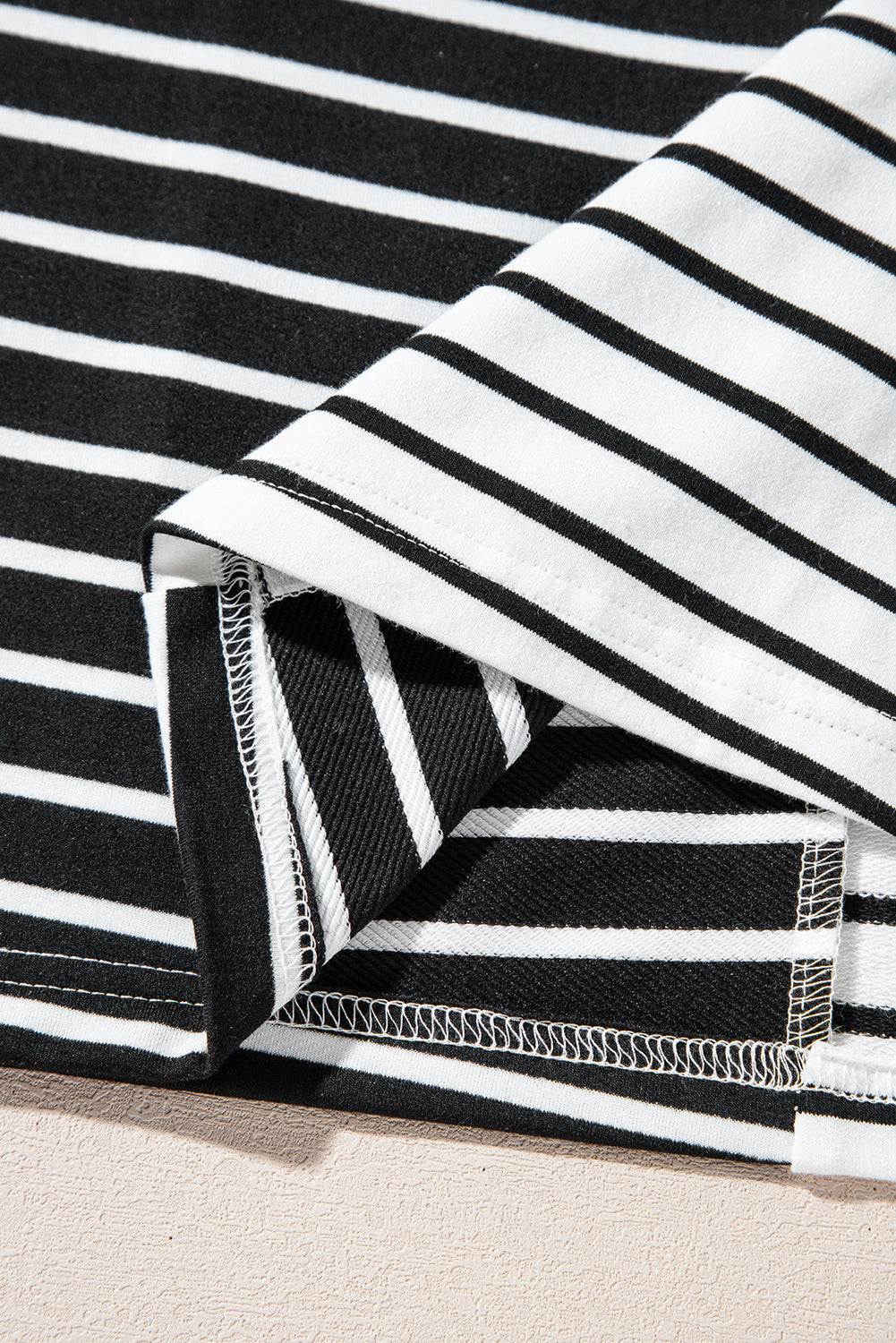Black Stripe Two Tone Colorblock V Neck T Shirt BB Fashion Outlet