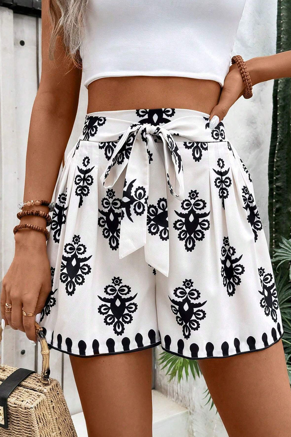 Black Tribal Geometric Print Belted High Waist Casual Shorts eAura