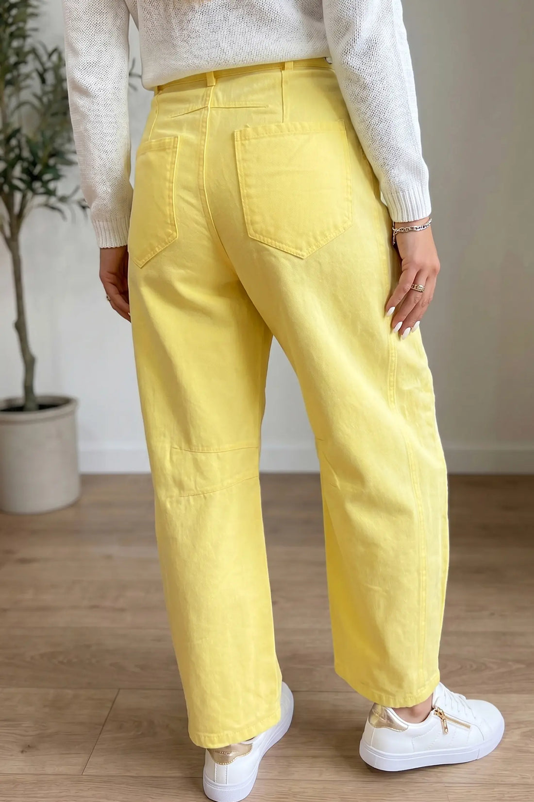 Solid Colour Grommet Detail Knot Waist Barrel Jeans – Yellow