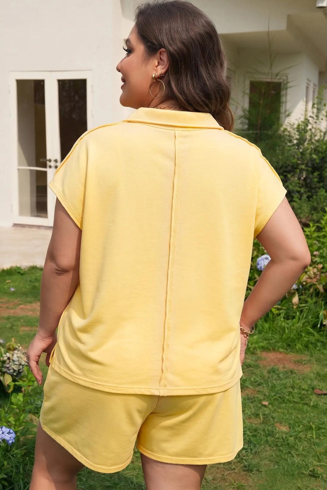 Cream Solid Colour Polo Tee Elastic Waist Shorts Plus Size Outfit – Yellow