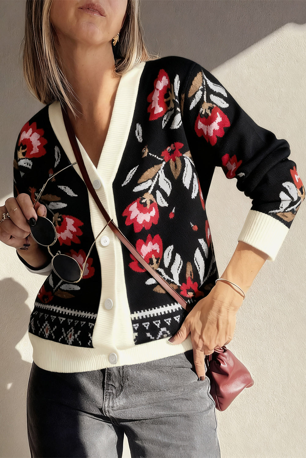 Floral Print Buttoned Front V-Neck Knit Cardigan eAura